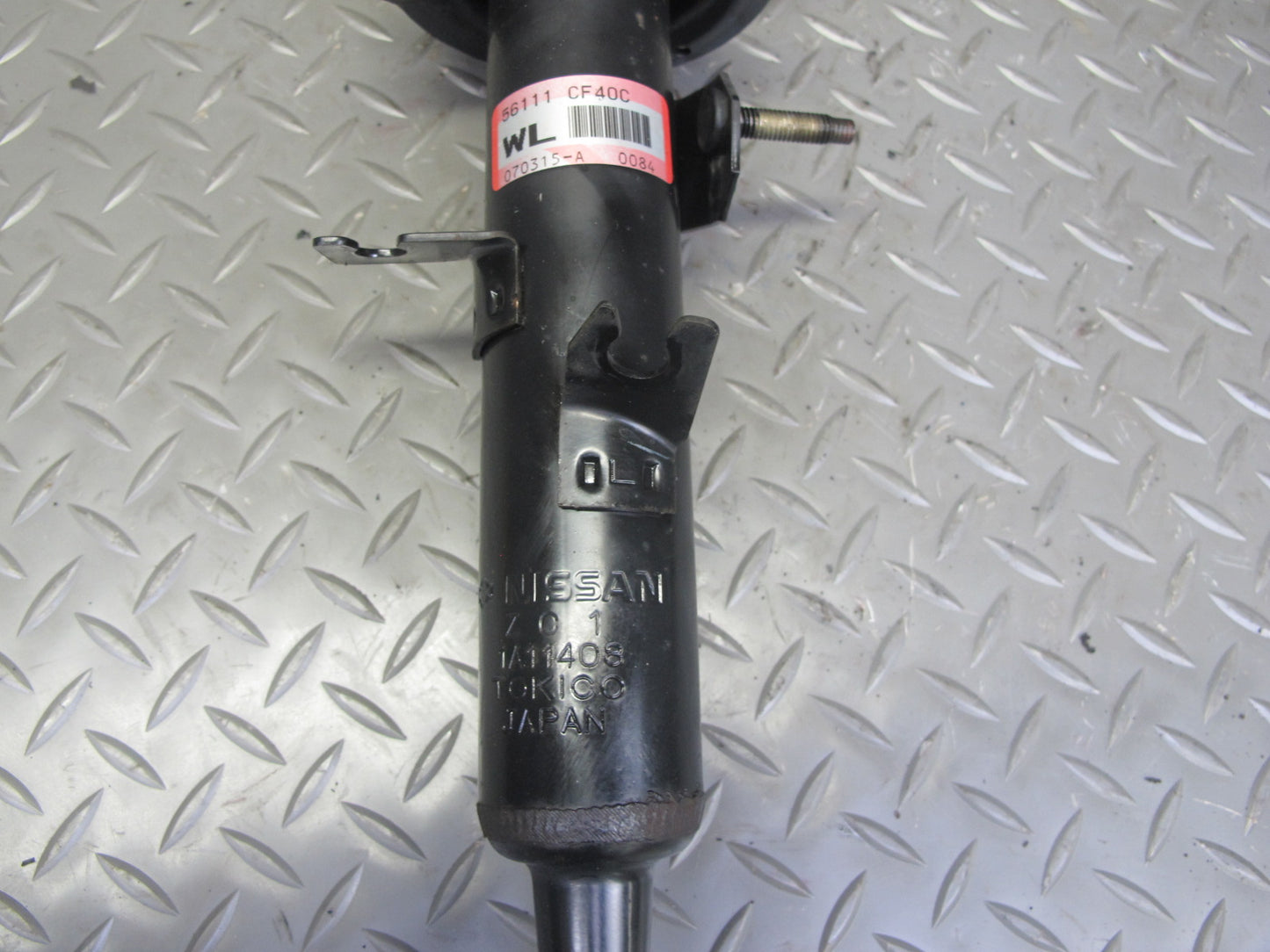 07-09 Nissan 350Z Z33 Conv Set of 2 Front Left & Right Strut Shock Absorber OEM