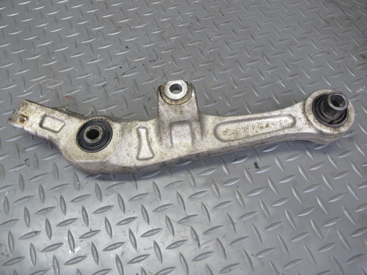 05-09 Nissan 350Z Z33 Set of 3 Front Right Control Arm OEM