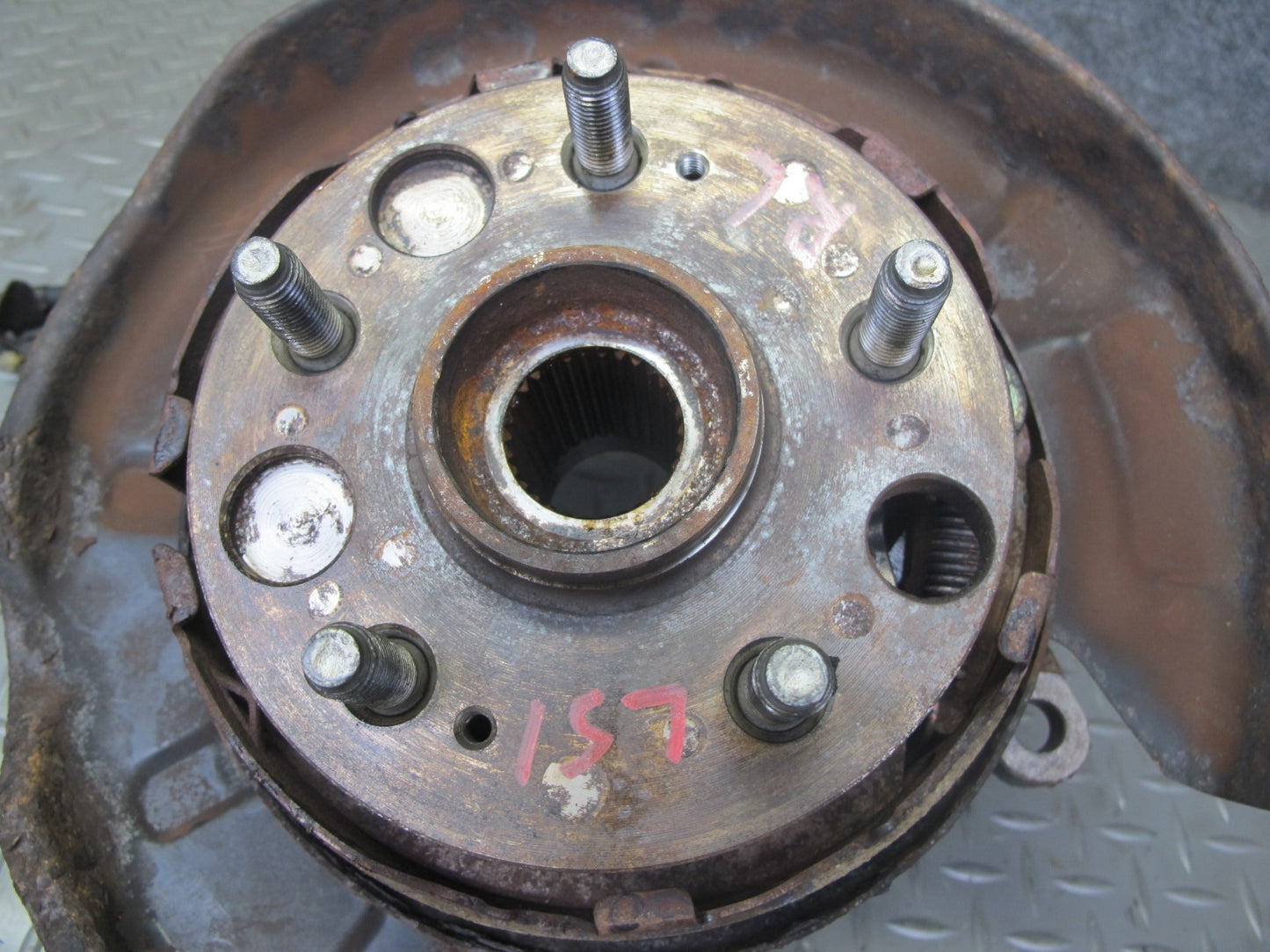 95-97 Lexus UCF20L LS400 RWD Rear Left Spindle Knuckle Wheel Hub Bearing OEM