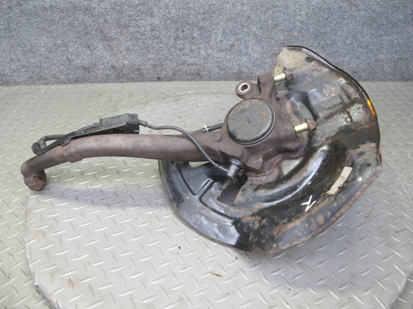 95-97 Lexus UCF20L LS400 RWD Front Right Spindle Knuckle Wheel Hub Bearing OEM