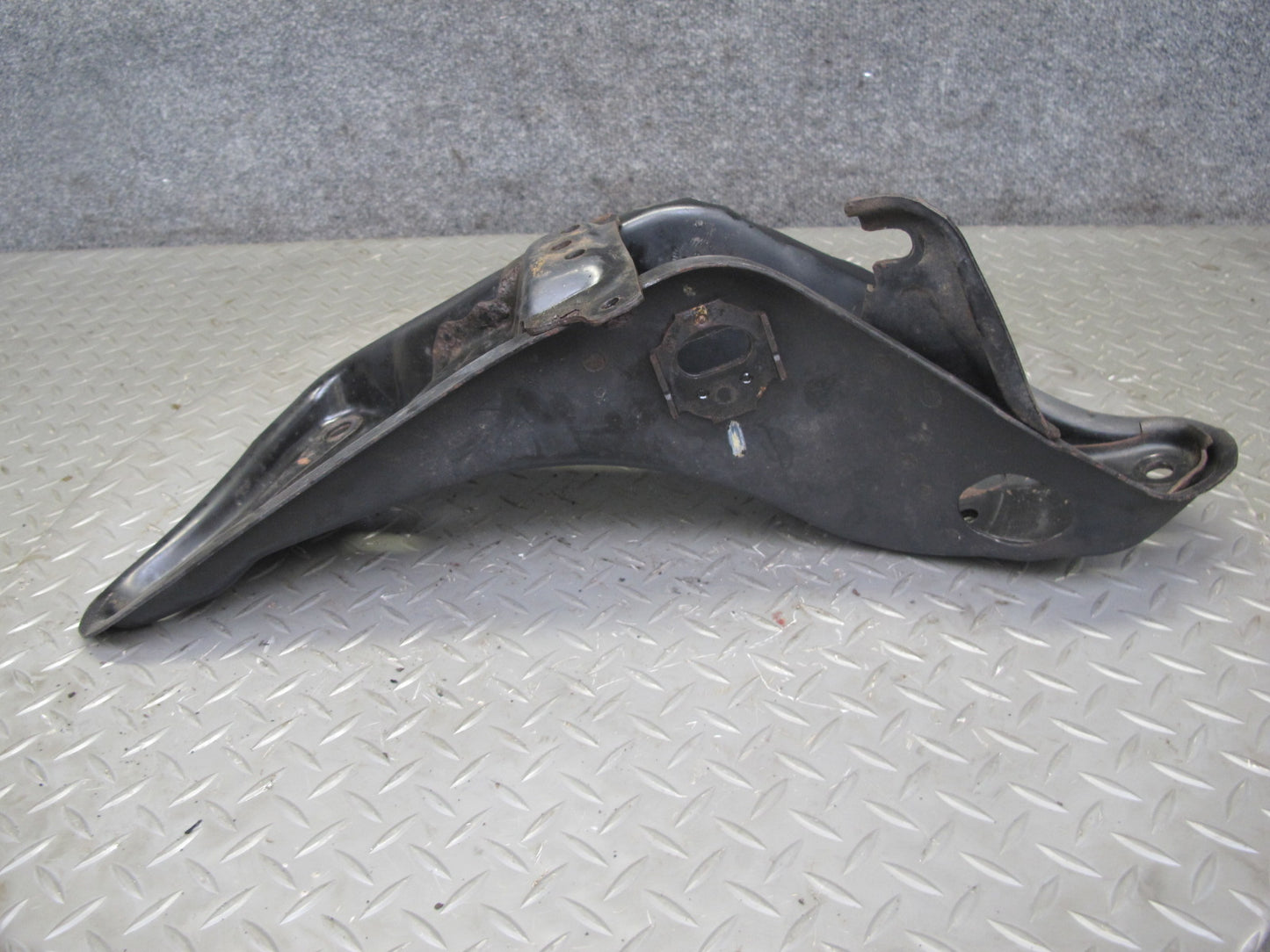 95-00 Lexus UCF20L LS400 Front Right & Left Suspension Brace Bracket Mount OEM