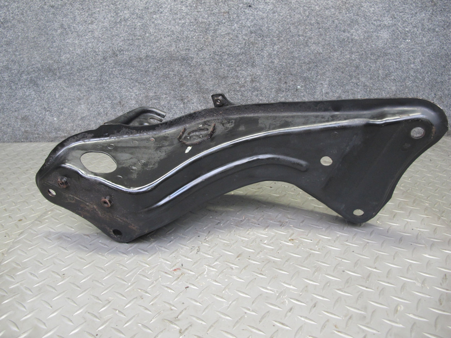 95-00 Lexus UCF20L LS400 Front Right & Left Suspension Brace Bracket Mount OEM