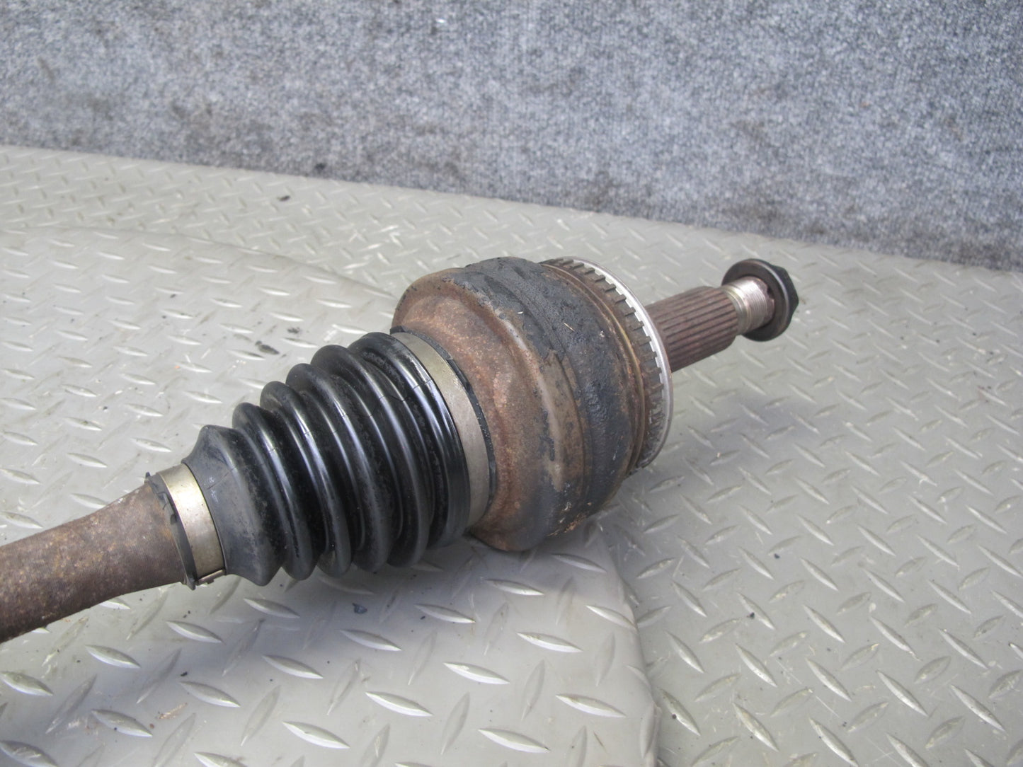95-00 Lexus UCF20L LS400 RWD Rear Right Suspension Axle Shaft OEM