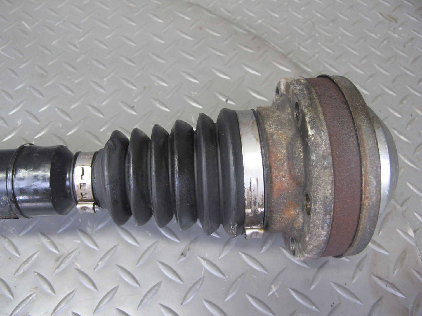 2008 Volkswagen VW Golf R32 MK5 VR6 A/T Front Right Axle Half Shaft OEM