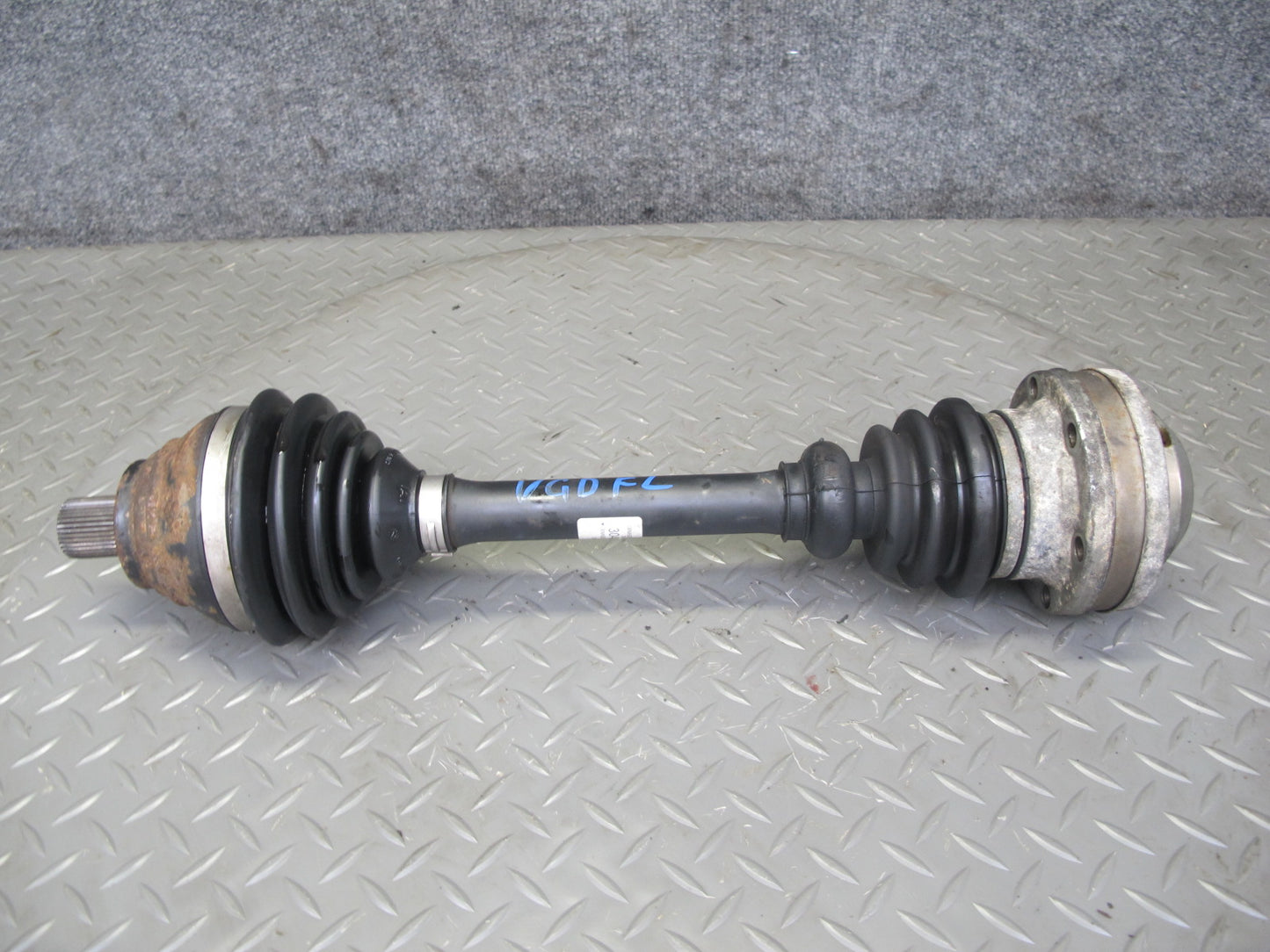 2008 Volkswagen VW Golf R32 MK5 VR6 A/T Front Left Axle Half Shaft OEM