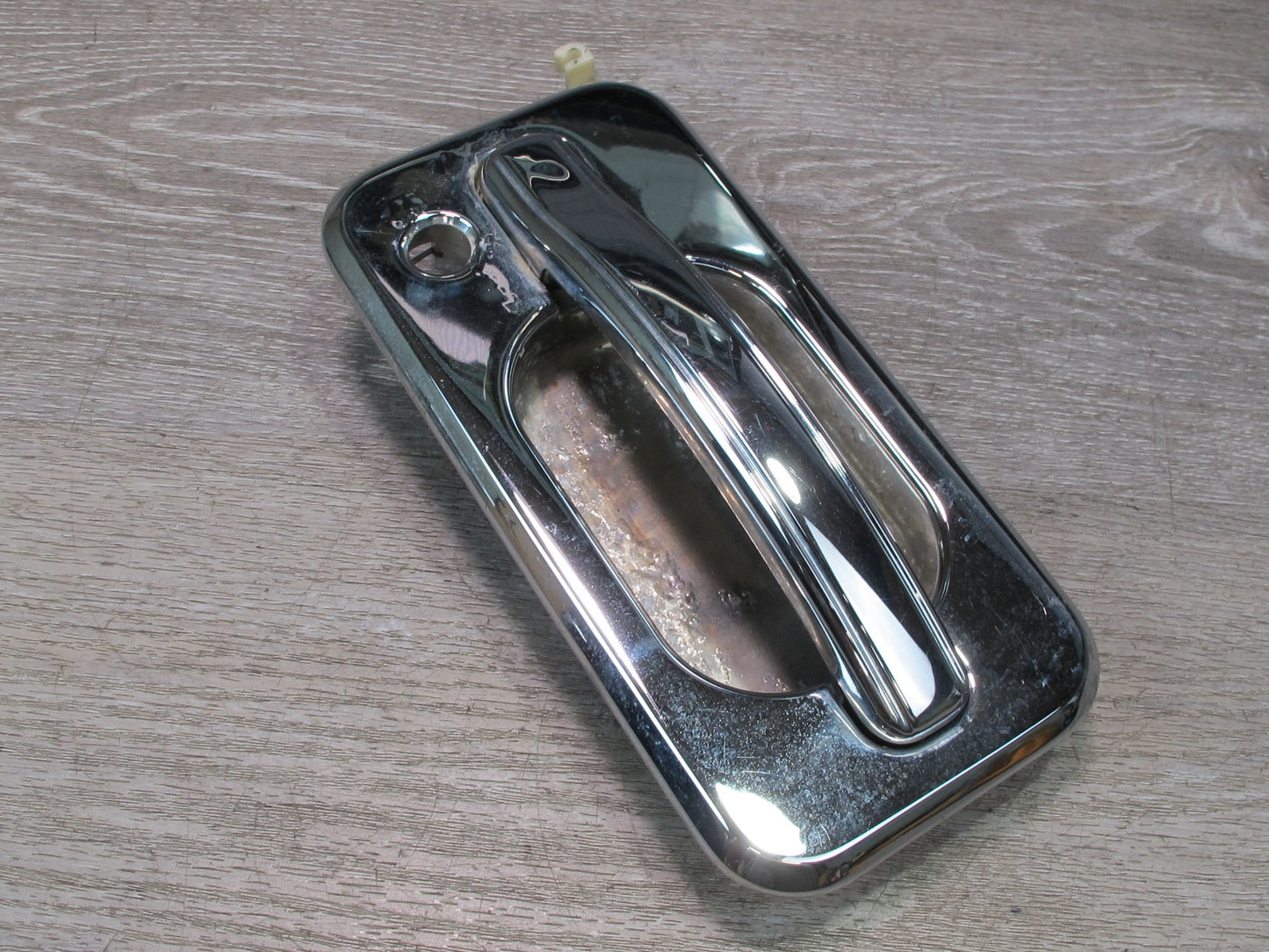 2003-2005 Hummer H2 Front Right Paasenger Side Door Exterior Handle