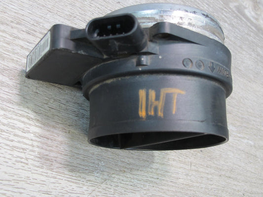 2003-2007 Hummer H2 Air Intake Mass Air Flow Meter MAF Sensor 25168491