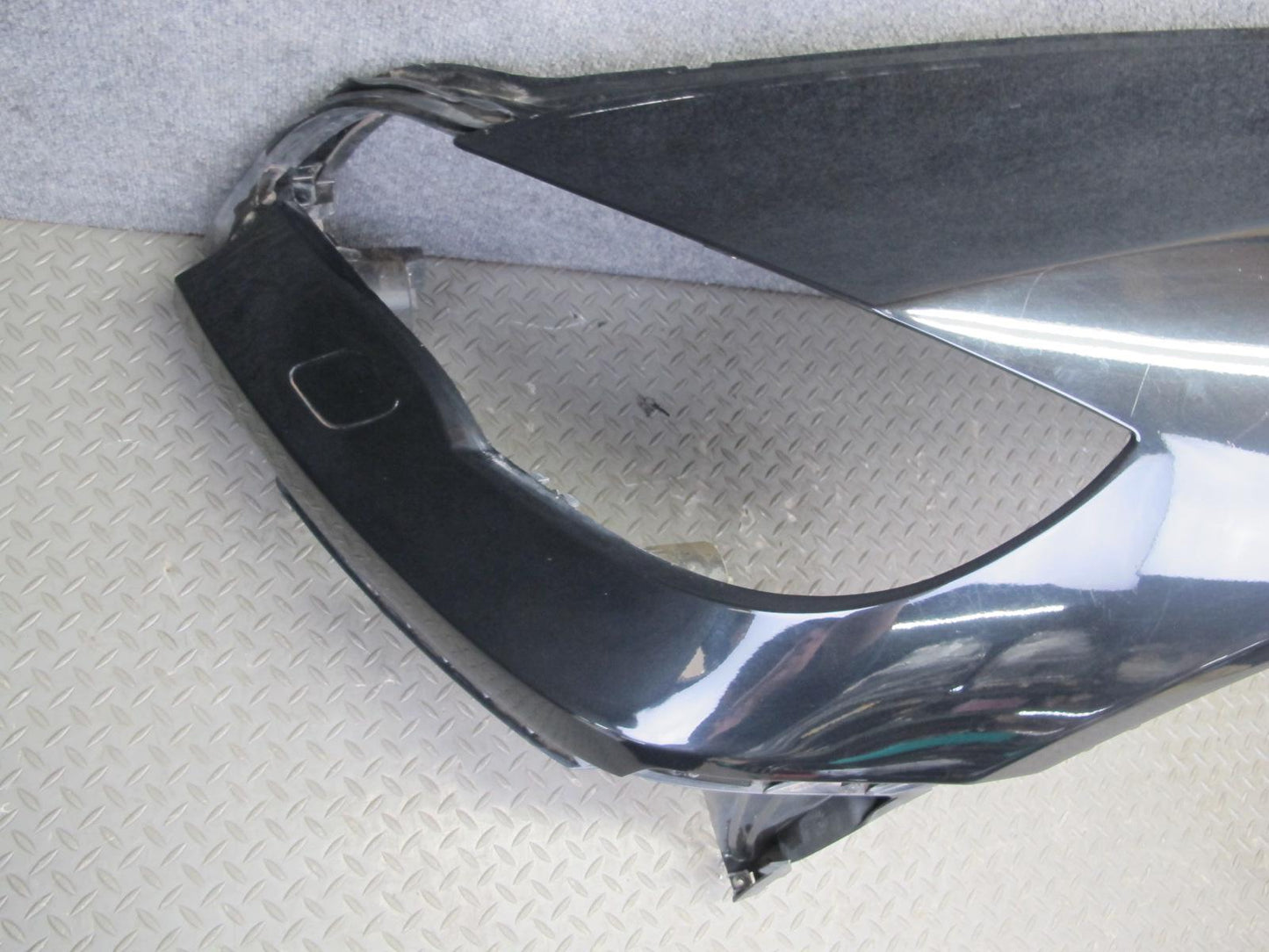 2008-2014 BMW X6M E71 Front Left Fender Shell Cover Panel