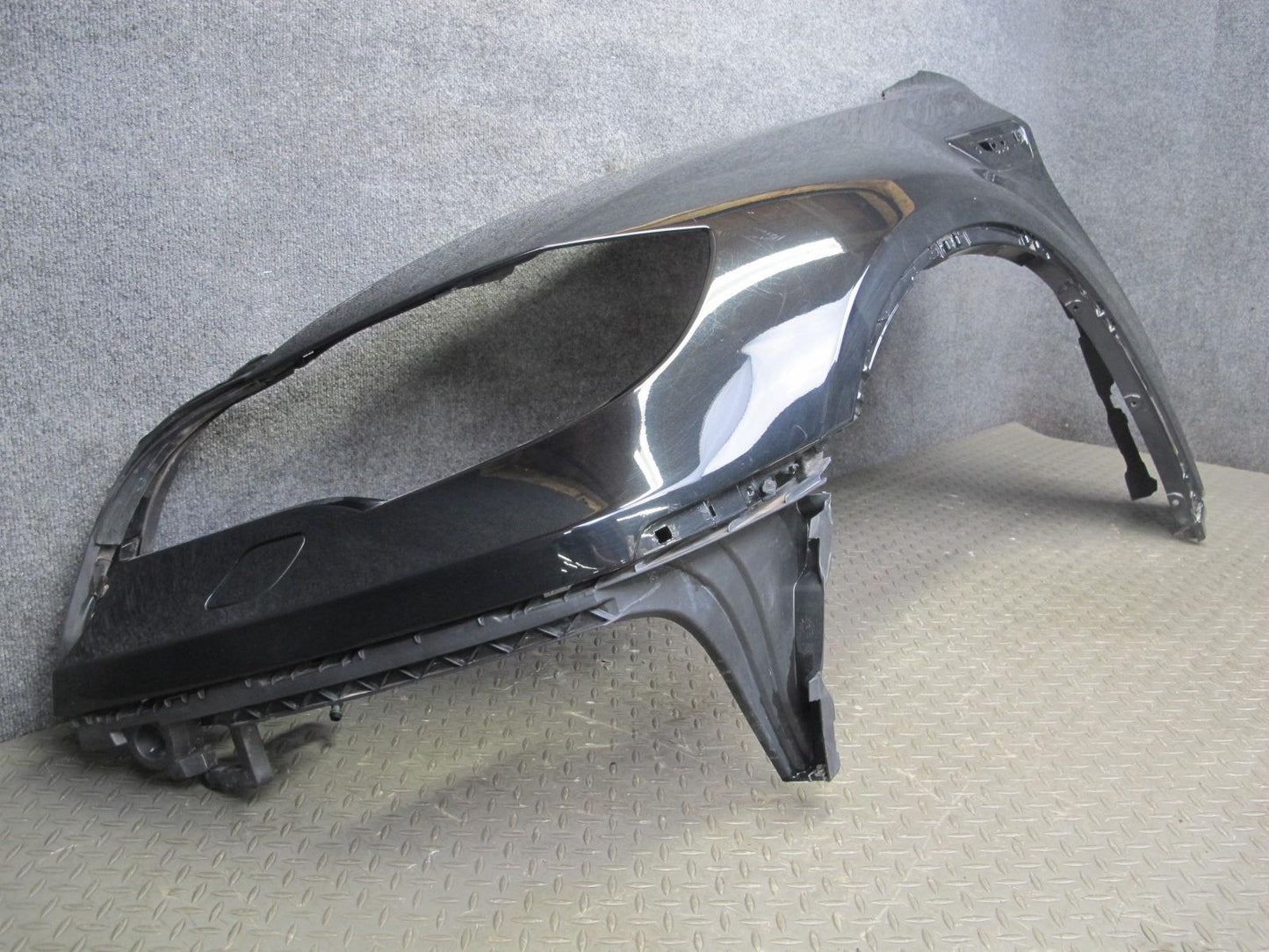 2008-2014 BMW X6M E71 Front Left Fender Shell Cover Panel