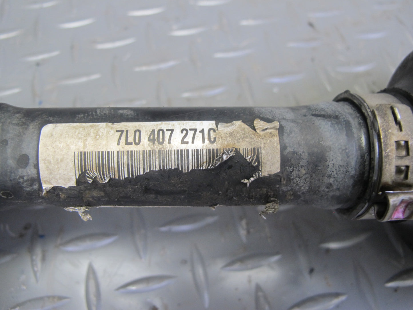 2006 Porsche Cayenne Turbo S 955 Front Left Suspension Axle Shaft 7L0407271C