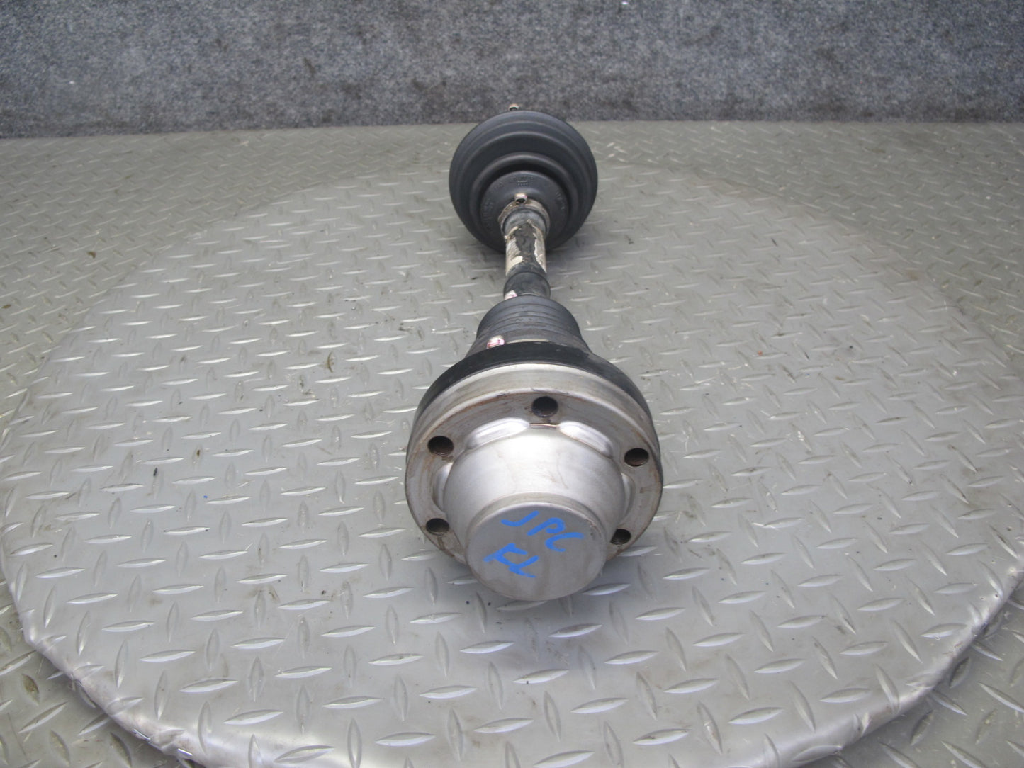 2006 Porsche Cayenne Turbo S 955 Front Left Suspension Axle Shaft 7L0407271C