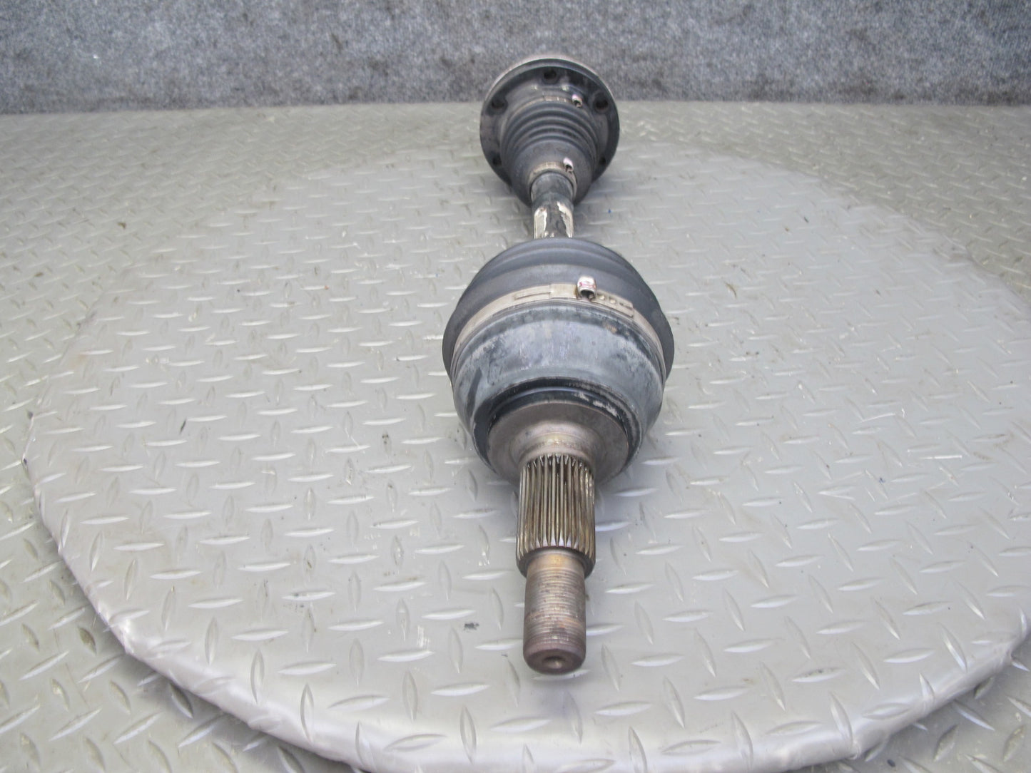 2006 Porsche Cayenne Turbo S 955 Front Left Suspension Axle Shaft 7L0407271C