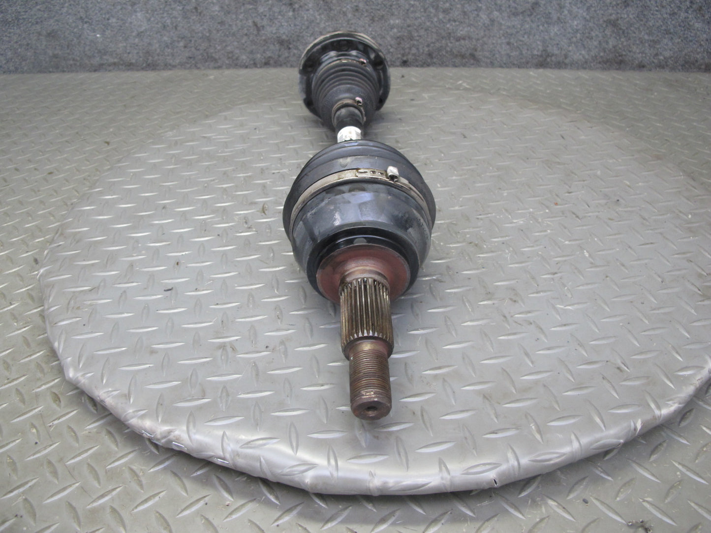 2006 Porsche Cayenne Turbo S 955 Front Right Suspension Axle Shaft