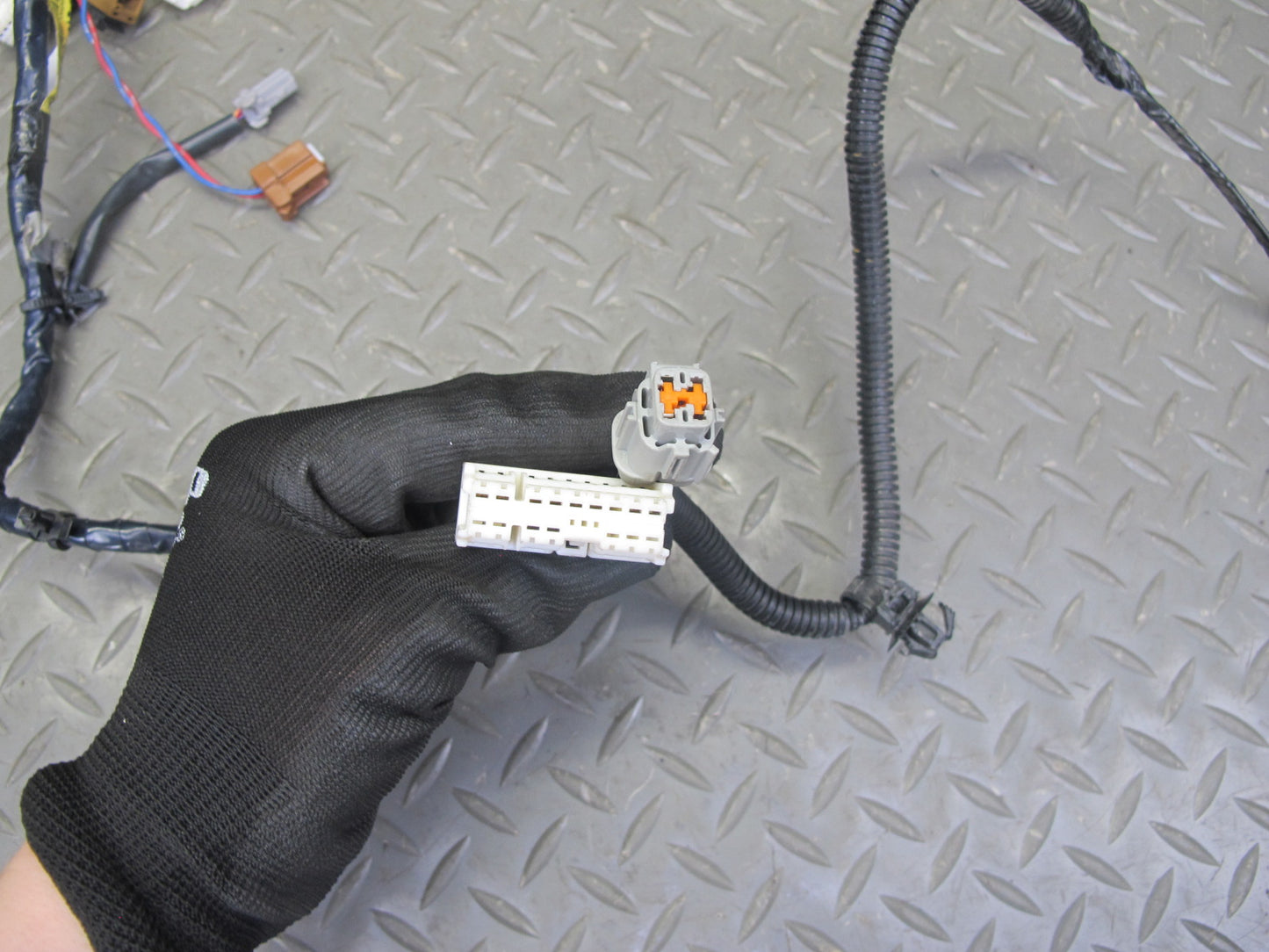 2007 Nissan 350Z Z33 Set of 2 Left & Right Door Wire Wiring Harness OEM
