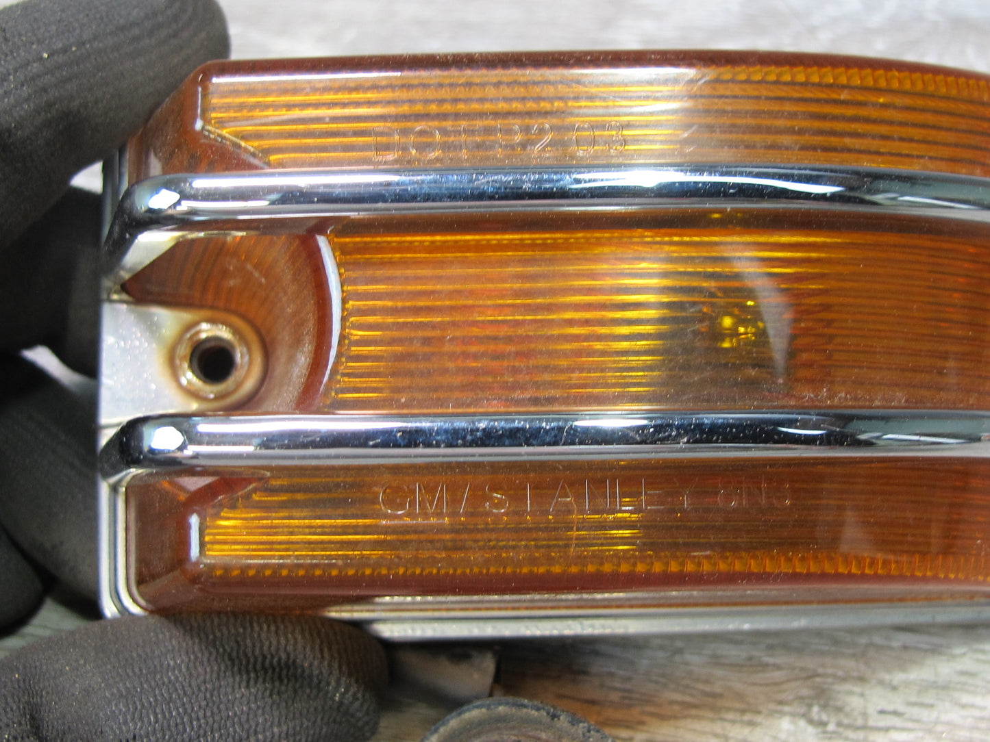 2003-2009 Hummer H2 Front Roof Clearance Marker Light Lamp Set of 2