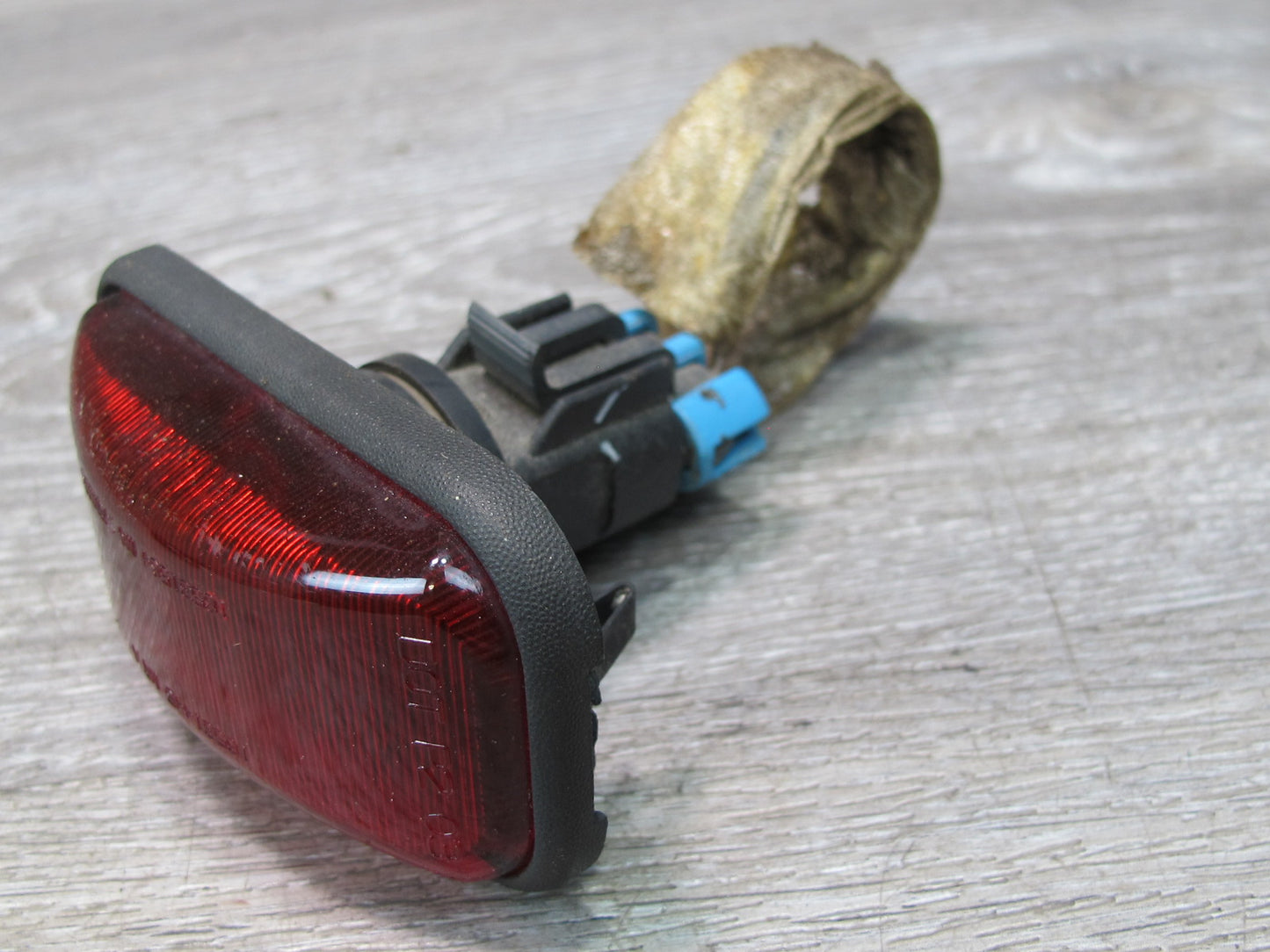 2003-2009 Hummer H2 Rear Roof Clearance Marker Light Lamp RED Set of 3