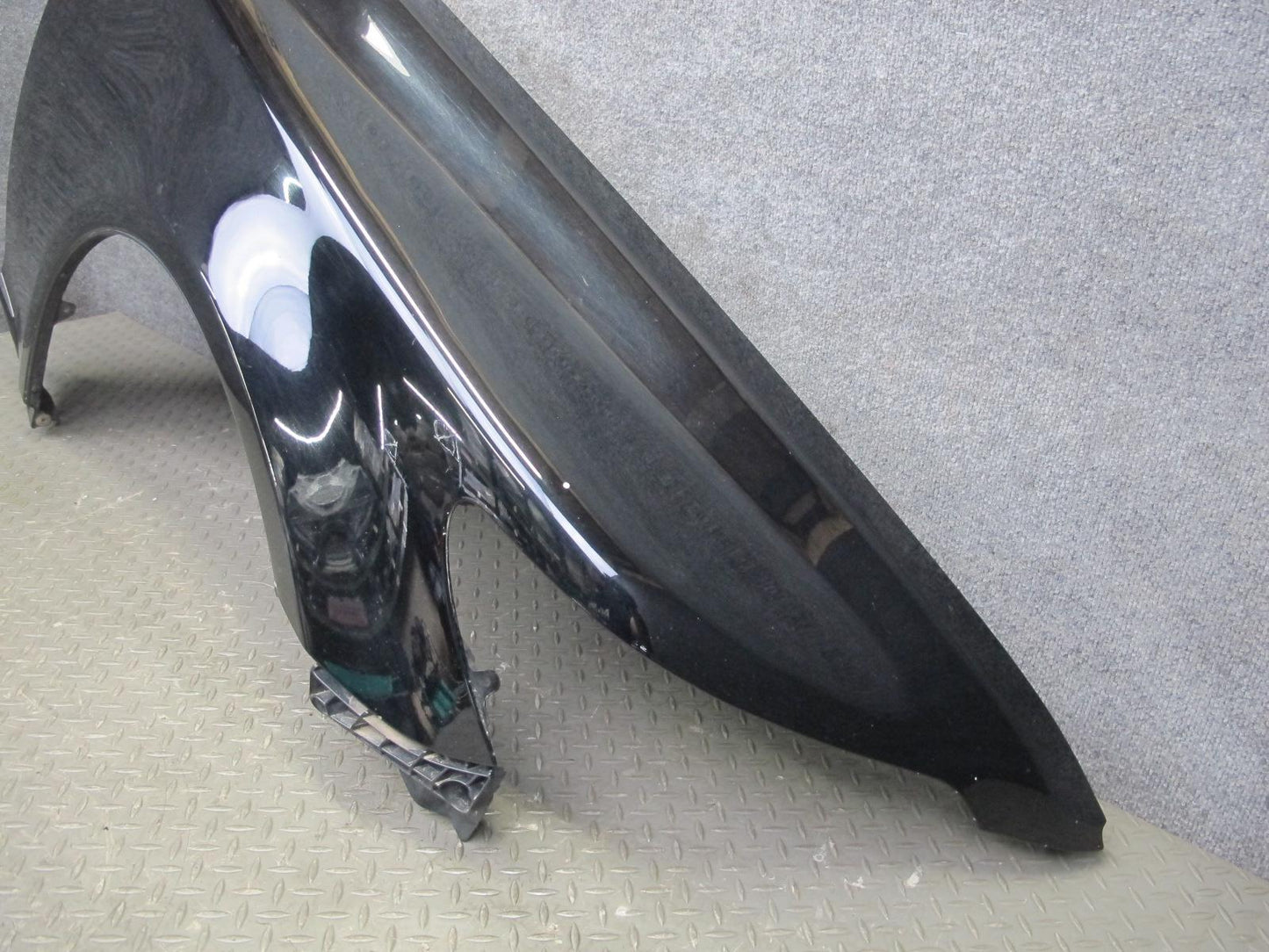 07-12 Lexus UVF46L LS600h LS460 Front Right Fender Shell Panel Obsidian OEM