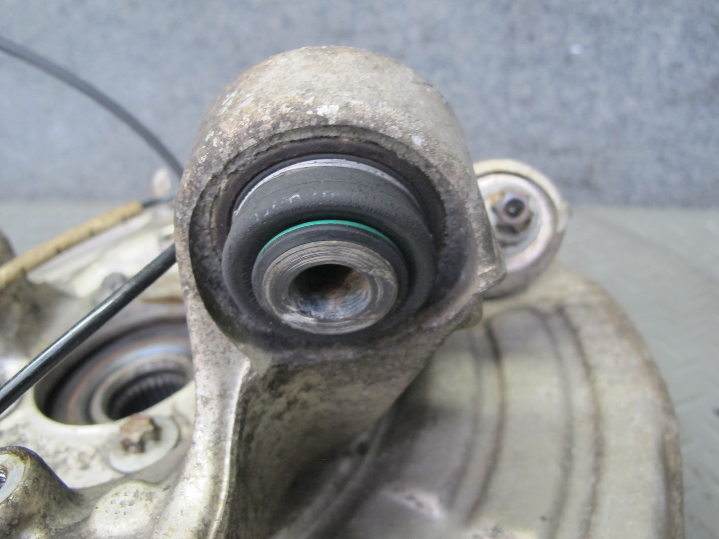2015-2017 BMW F82 M4 Rear Left Spindle Knuckle Wheel Hub Bearing
