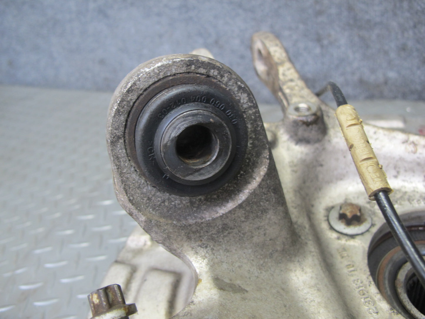 2015-2017 BMW F82 M4 Rear Left Spindle Knuckle Wheel Hub Bearing