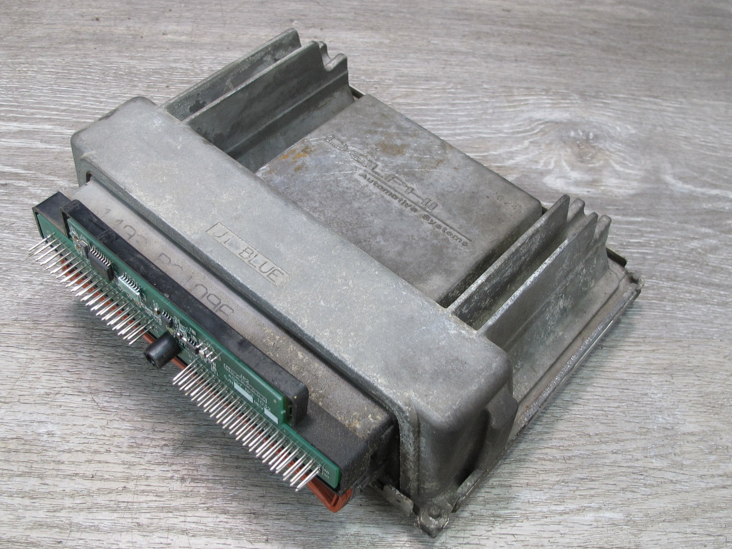 2003-2005 Hummer H2 ECU Engine Powertrain Computer Control Module Unit 12582605