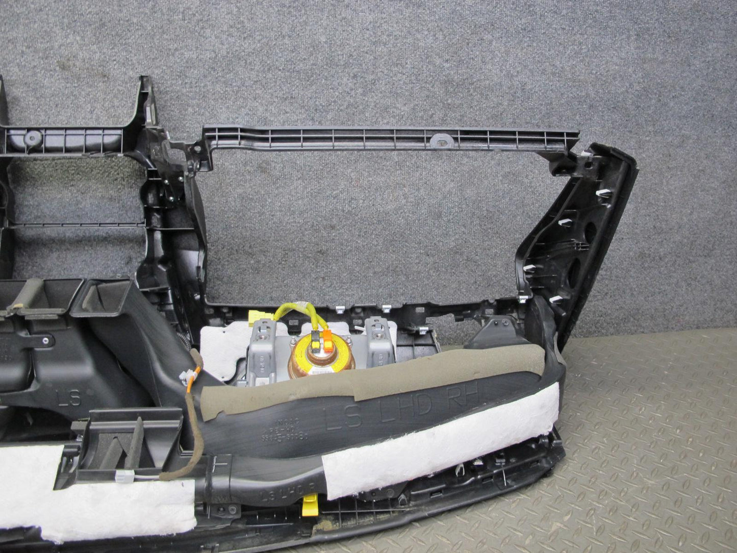08-12 Lexus LS600hL Leather Dashboard Dash Instrument Panel Trim Black OEM