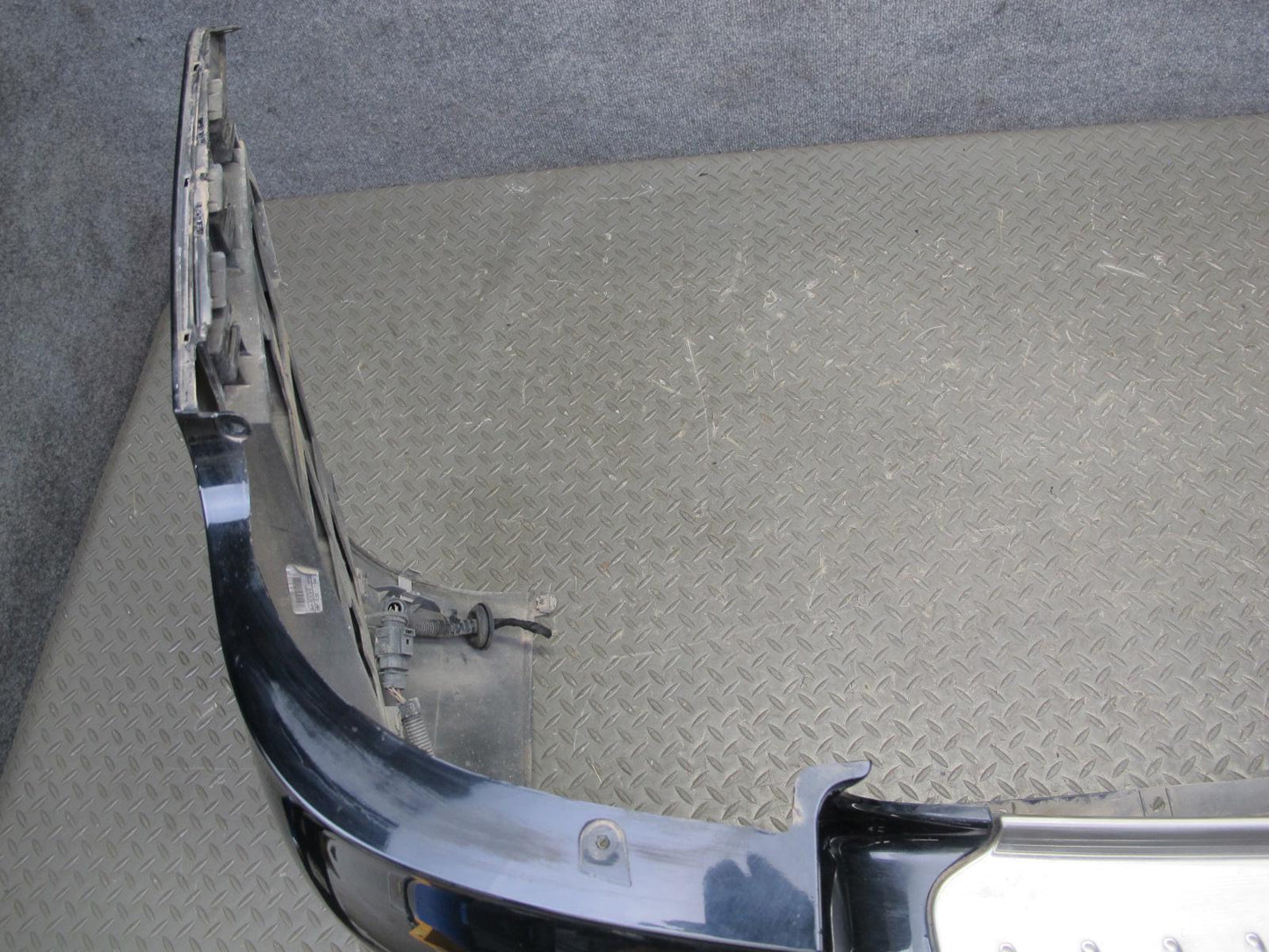 2003-2006 Porsche Cayenne 955 Turbo Rear Bumper Cover w PDC Sensors