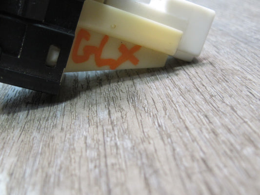 2003-2007 Lexus UZJ100L LX470 Ride Drive Control Suspension Shock Height Switch