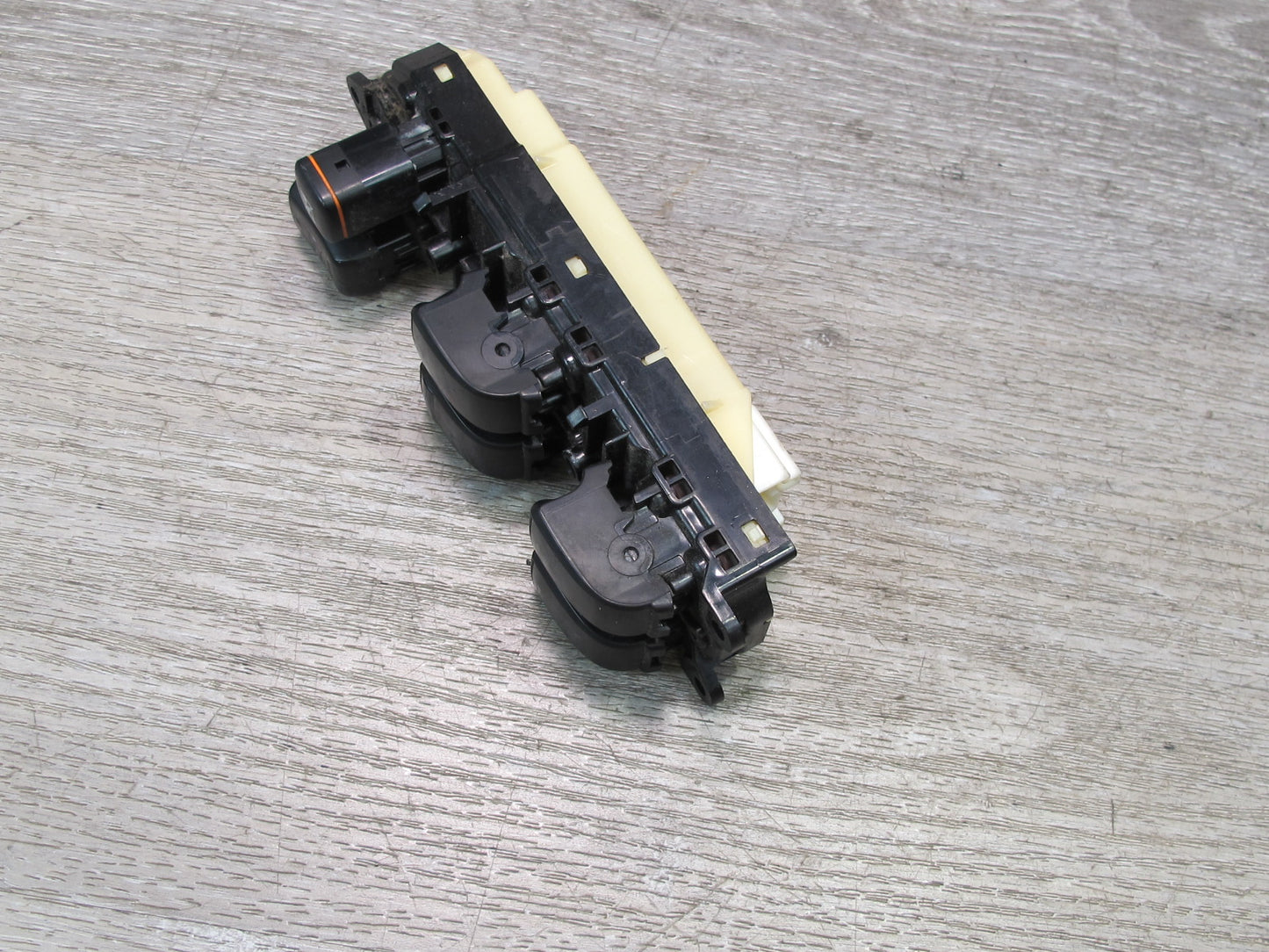 2003-2007 Lexus UZJ100L LX470 Front Left Door Master Power Window Switch