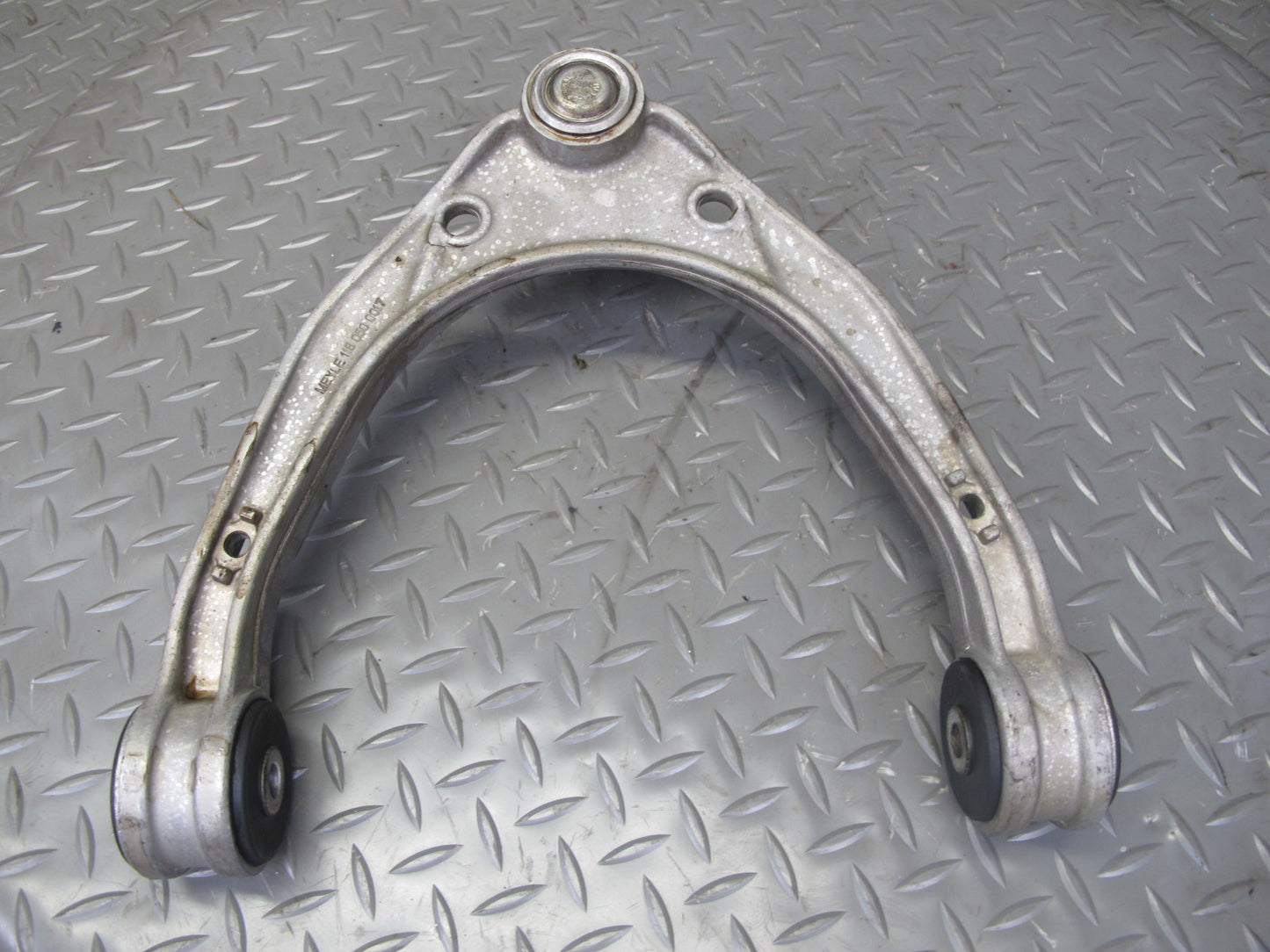 2003-2010 Porsche Cayenne 955 Meyle Front Left Suspension Upper Control Arm