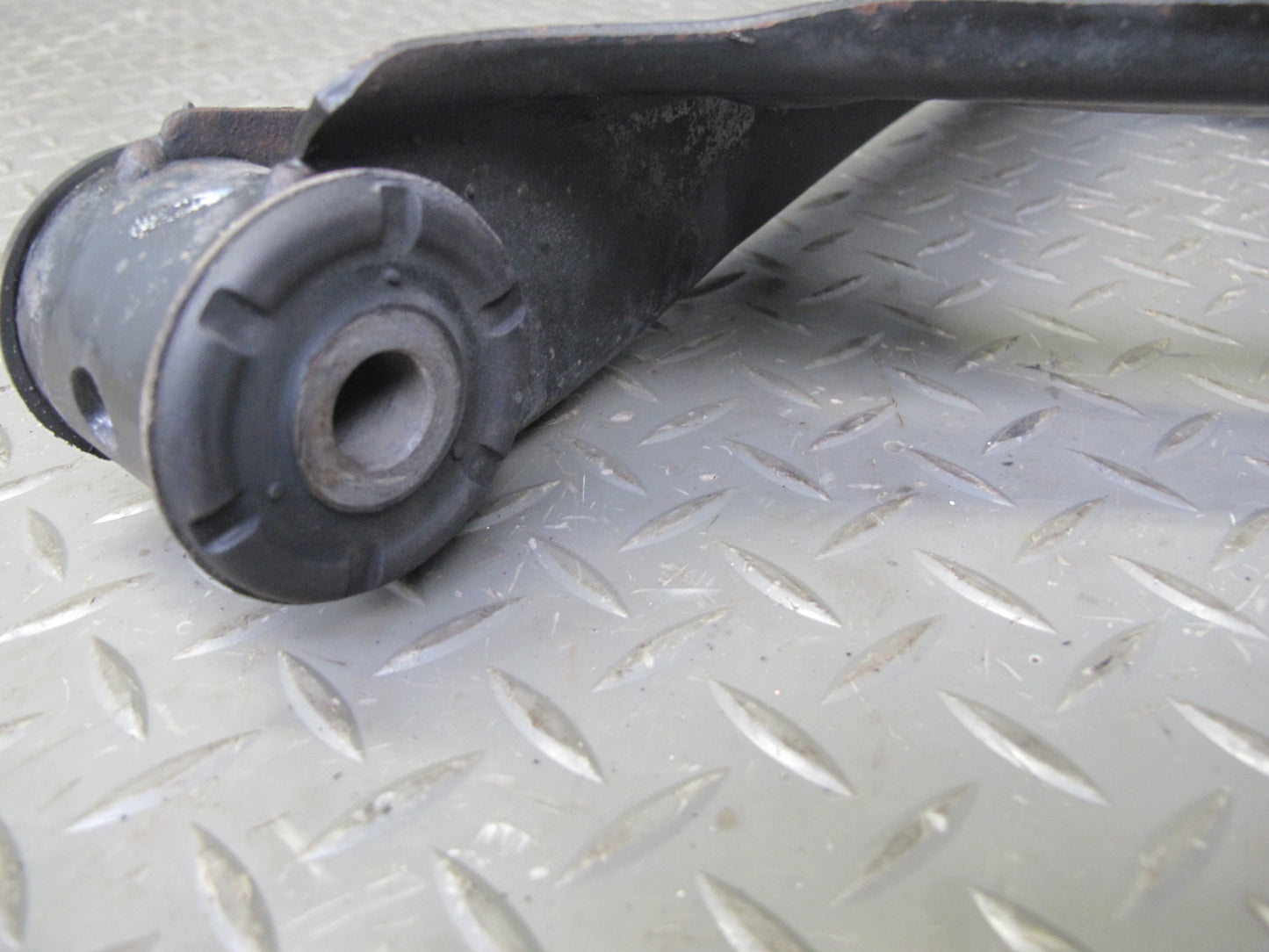 2003-2010 Porsche Cayenne 955 Rear Right Upper & Lower Control Arm Set of 4
