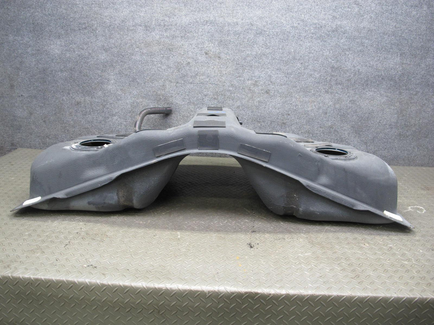 07-09 Nissan 350Z Z33 Convertible Fuel Gas Tank Reservoir w Fuel Filler Neck OEM