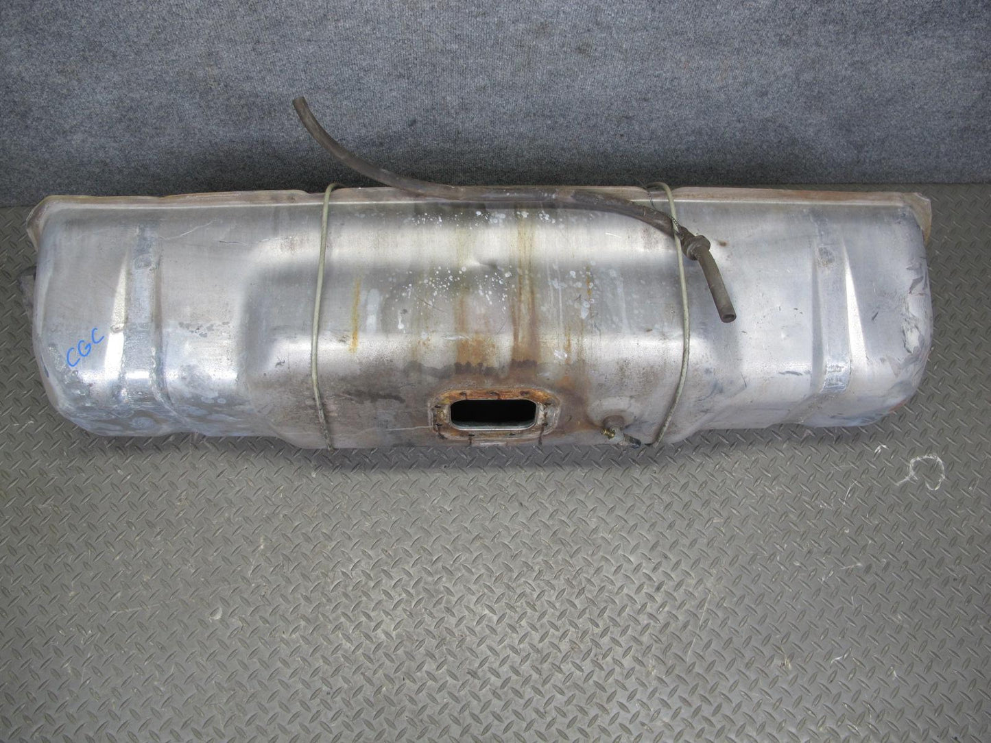 84-96 Chevrolet Corvette C4 Fuel Gas Tank Assembly OEM
