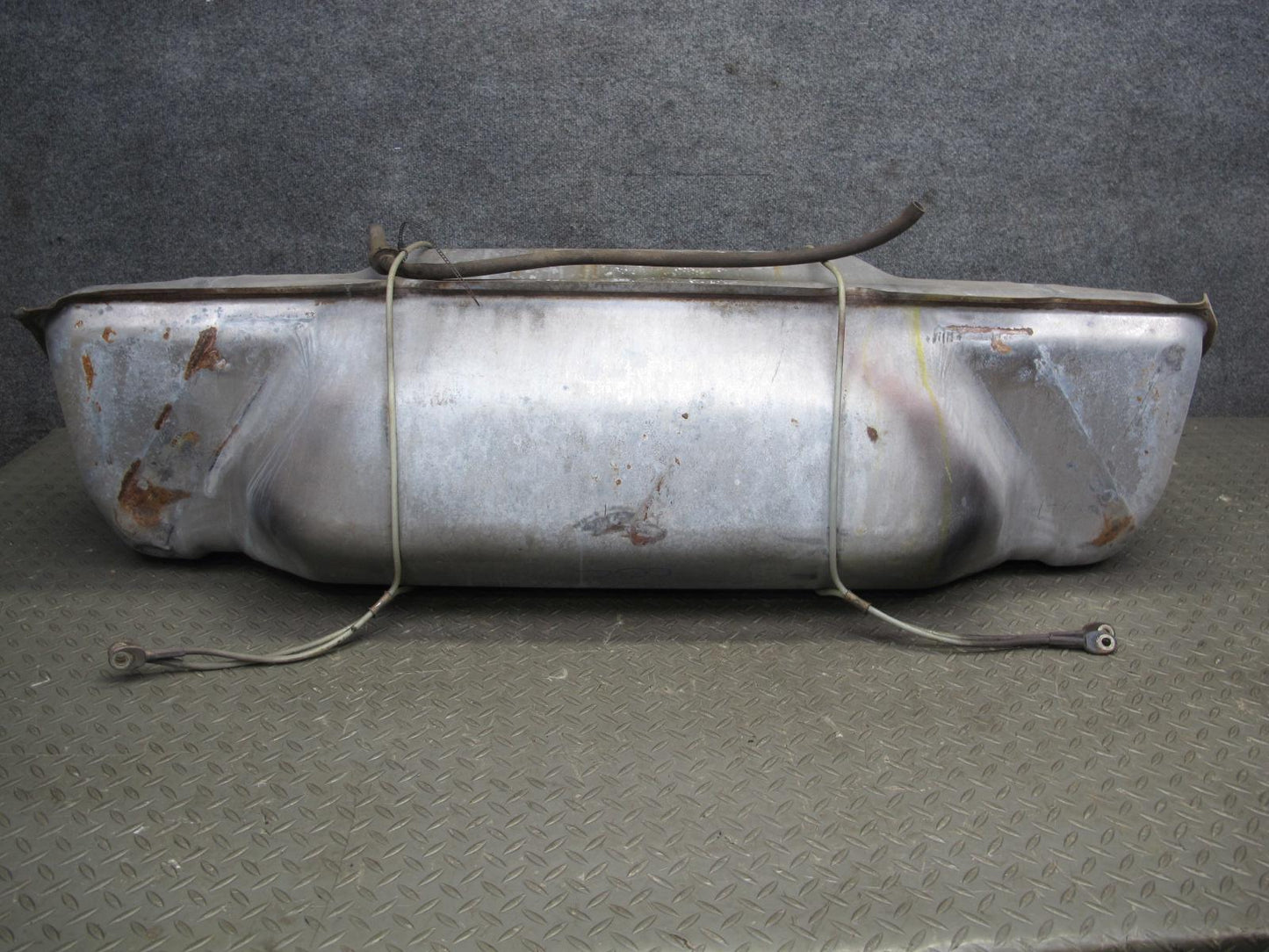 84-96 Chevrolet Corvette C4 Fuel Gas Tank Assembly OEM