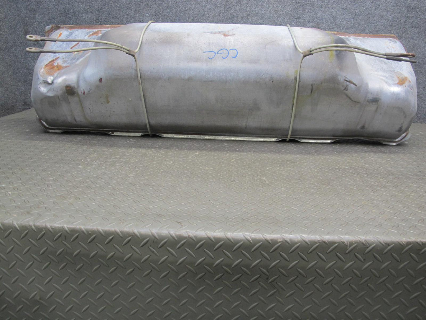 84-96 Chevrolet Corvette C4 Fuel Gas Tank Assembly OEM