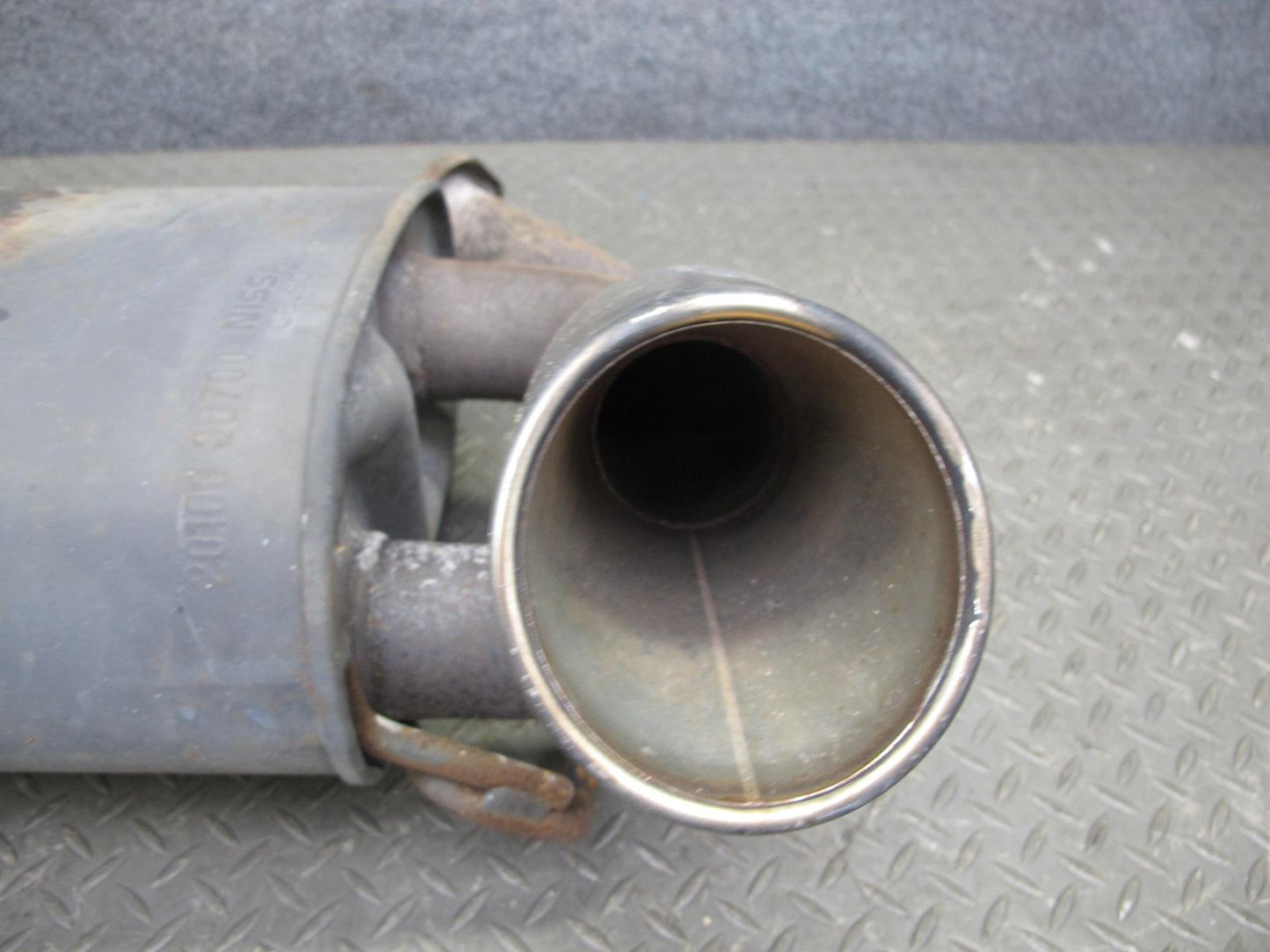 07-09 Nissan 350Z Z33 Convertible VQ35HR Rear Exhaust Muffler 20100-CD700 OEM