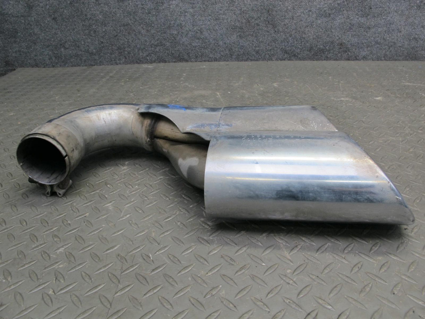 2006 Porsche Cayenne 955 Turbo S Rear Left & Right Exhaust Muffler Tip Set