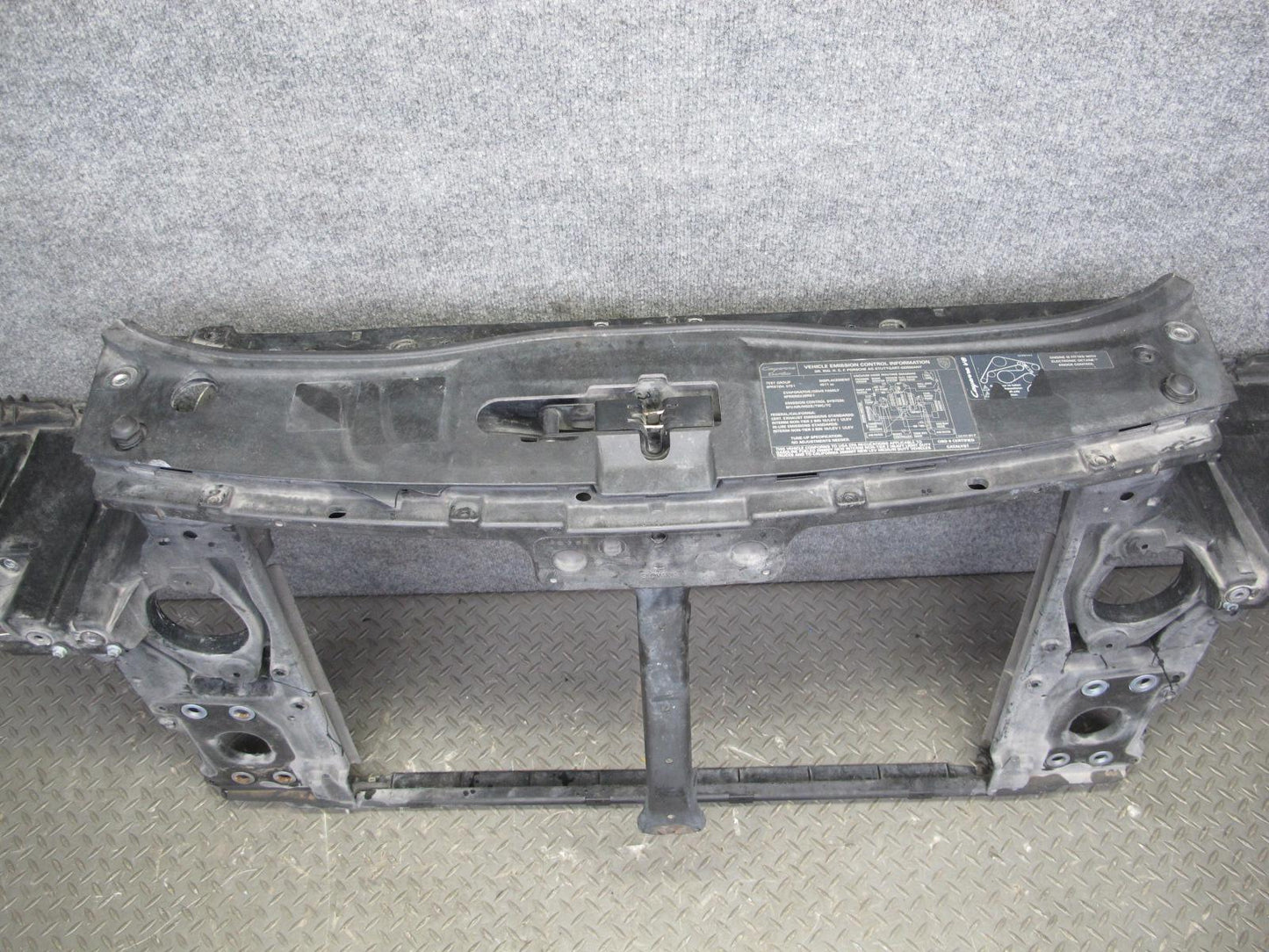 2003-2010 Porsche Cayenne 955 Engine Radiator Core Support Frame Bracket