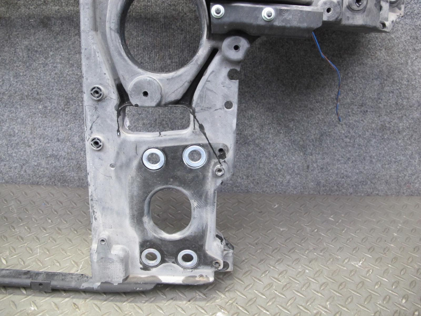 2003-2010 Porsche Cayenne 955 Engine Radiator Core Support Frame Bracket