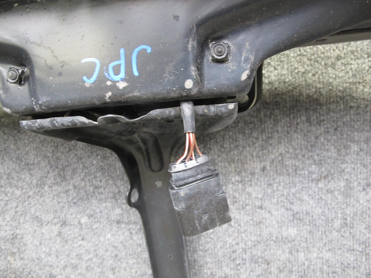2003-2010 Porsche Cayenne 955 Engine Radiator Core Support Frame Bracket