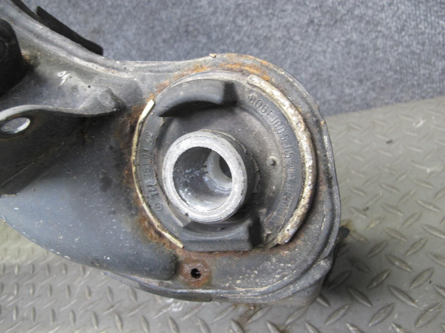 2012-2016 Mercedes R172 SLK Rear Subframe Crossmember Cradle Axle Carrier