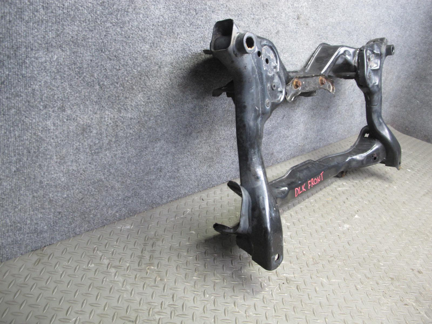 2012-2016 Mercedes R172 SLK Front Subframe Crossmember Cradle Axle Carrier