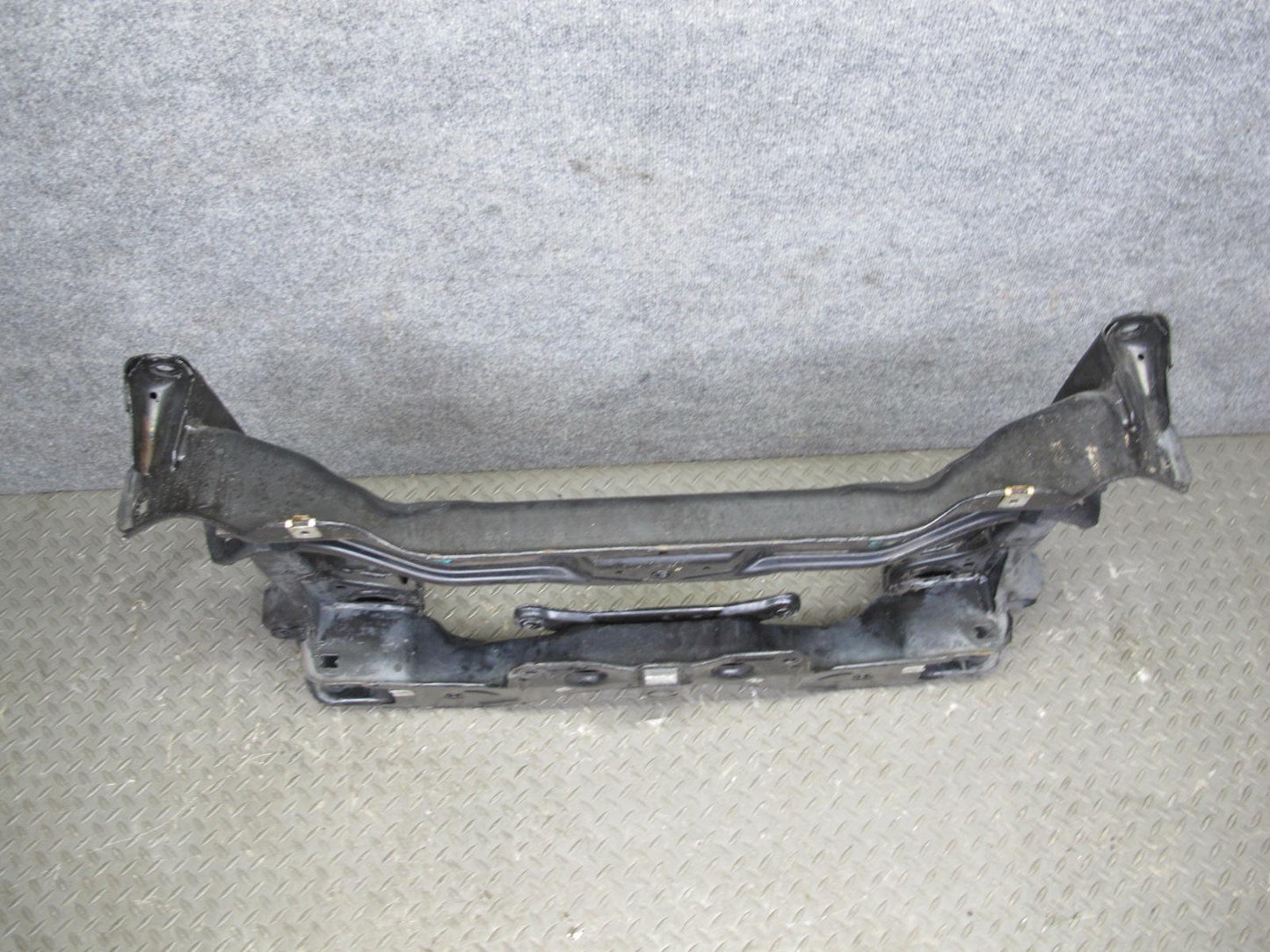 2012-2016 Mercedes R172 SLK Front Subframe Crossmember Cradle Axle Carrier