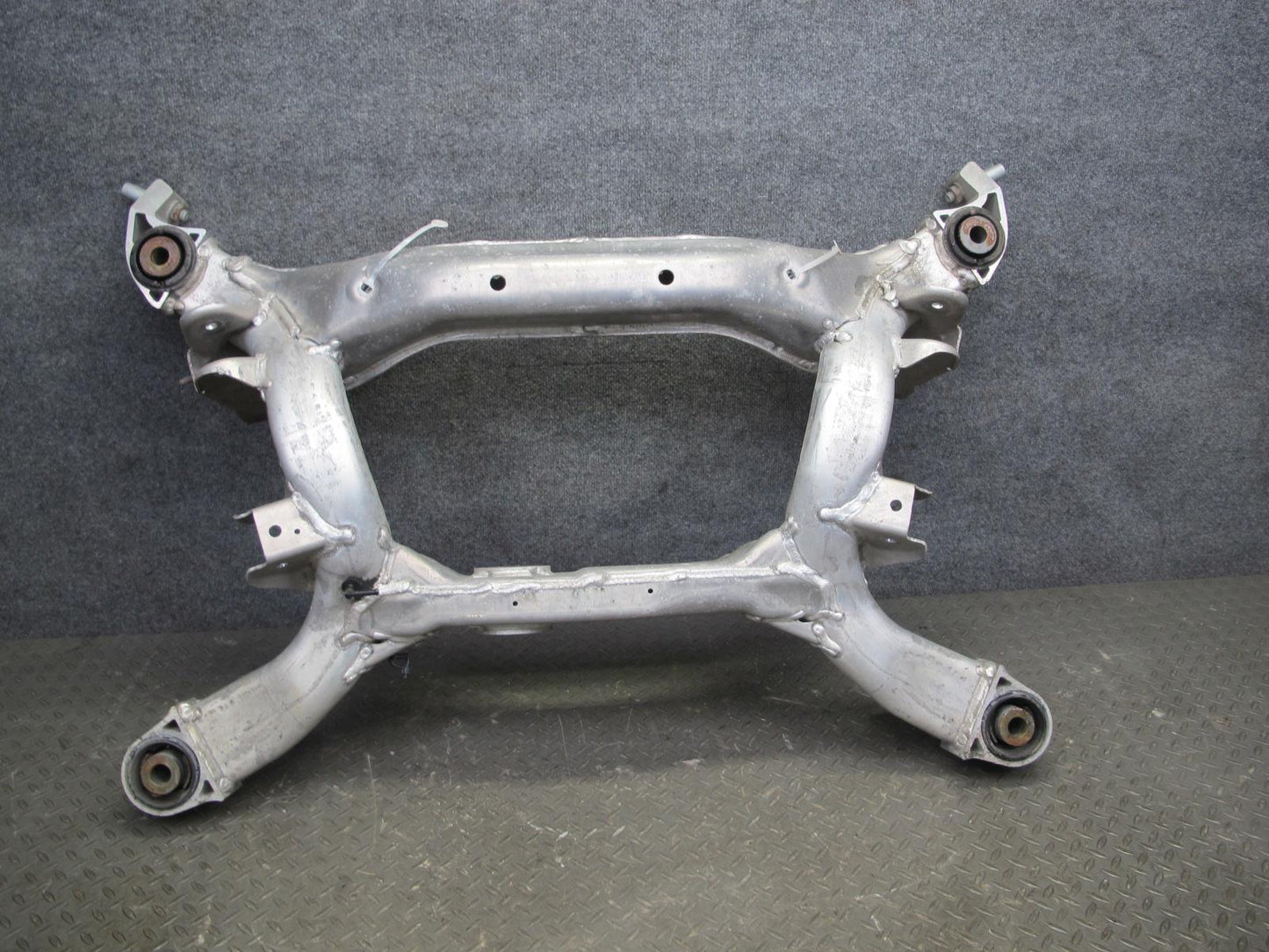 07-09 Nissan 350Z Z33 Convertible Rear Suspension Sub Frame Crossmember OEM