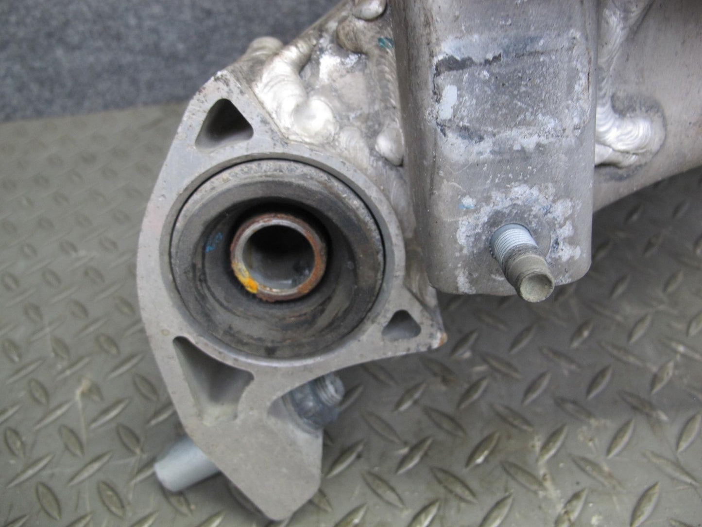 07-09 Nissan 350Z Z33 Convertible Rear Suspension Sub Frame Crossmember OEM