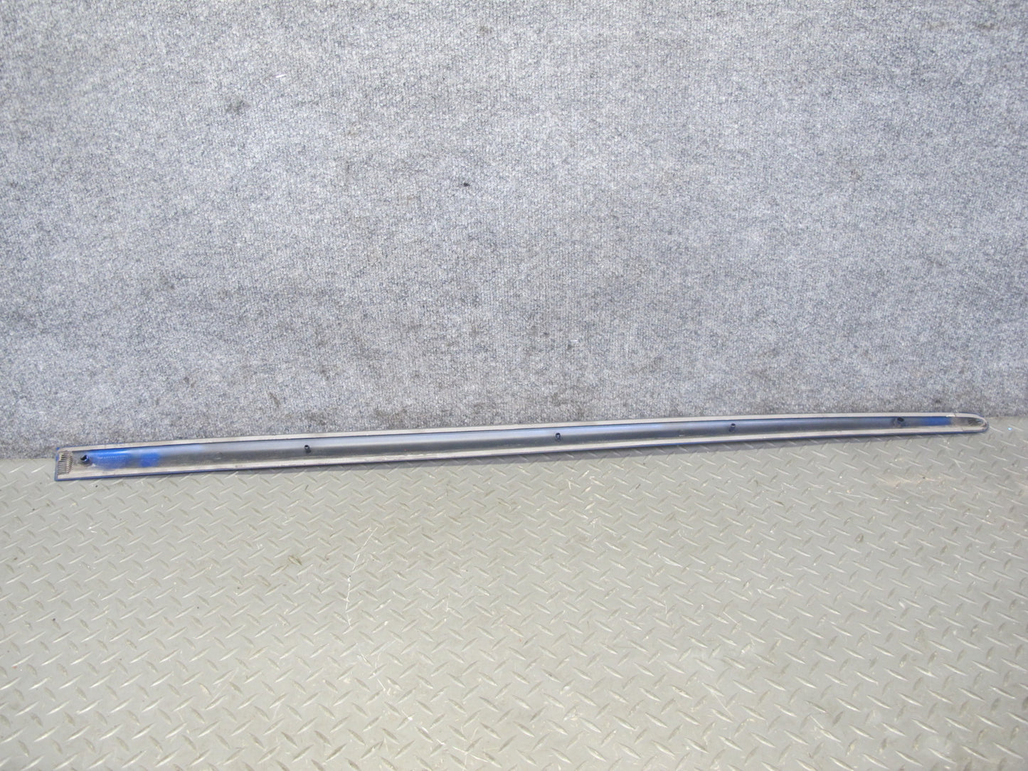 06-09 VW R32 GTI Rabbit 2-DR Set of 4 Door & Quarter Molding Strip Deepblue OEM