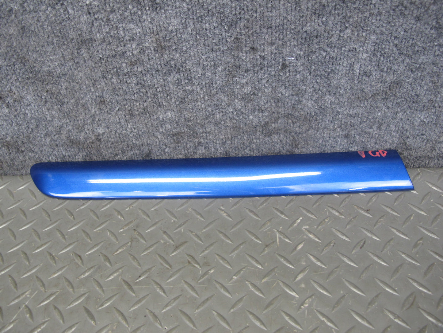 06-09 VW R32 GTI Rabbit 2-DR Set of 4 Door & Quarter Molding Strip Deepblue OEM