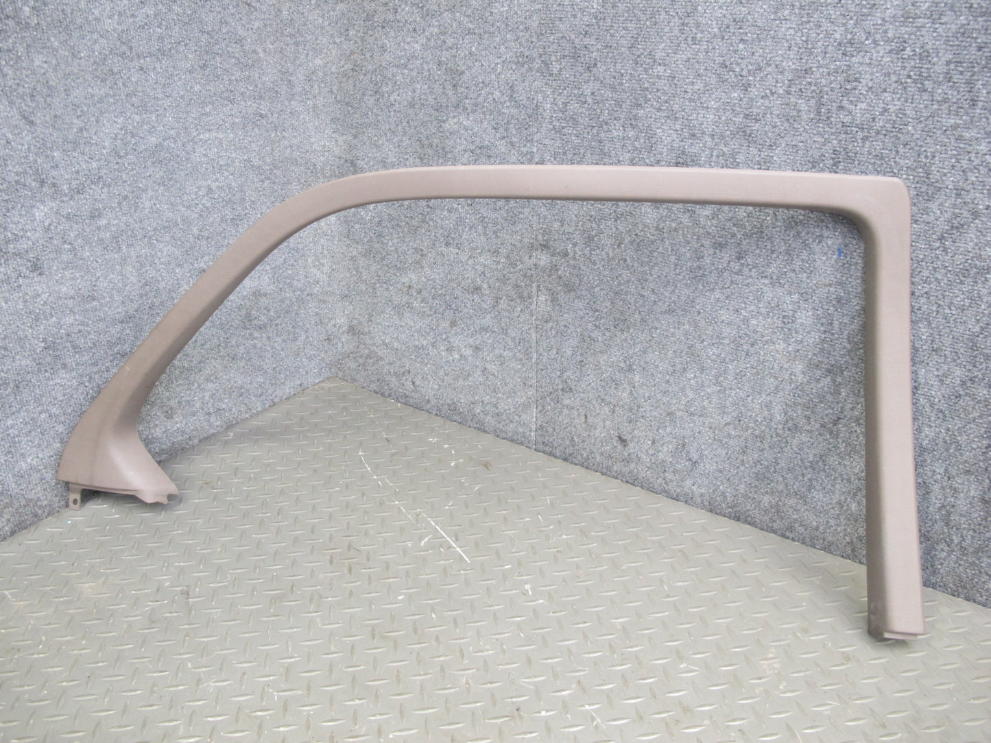 95-00 Lexus UCF20L LS400 Set of 2 Rear Door Window Frame Trim Cover Panel OEM