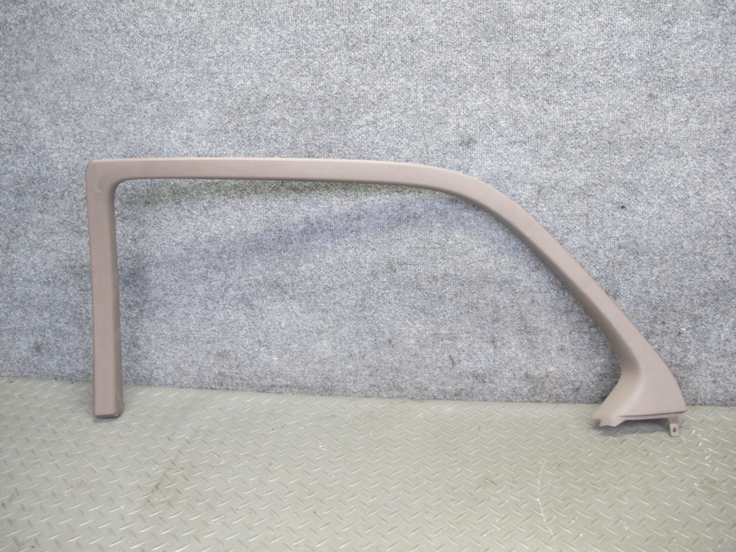 95-00 Lexus UCF20L LS400 Set of 2 Rear Door Window Frame Trim Cover Panel OEM