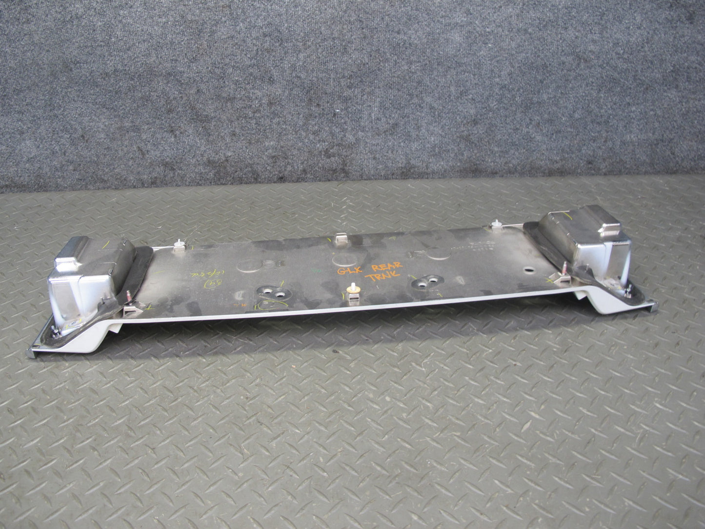 2003-2007 Lexus UZJ100L LX470 Rear Trunk Lid Tailgate License Plate Trim Panel