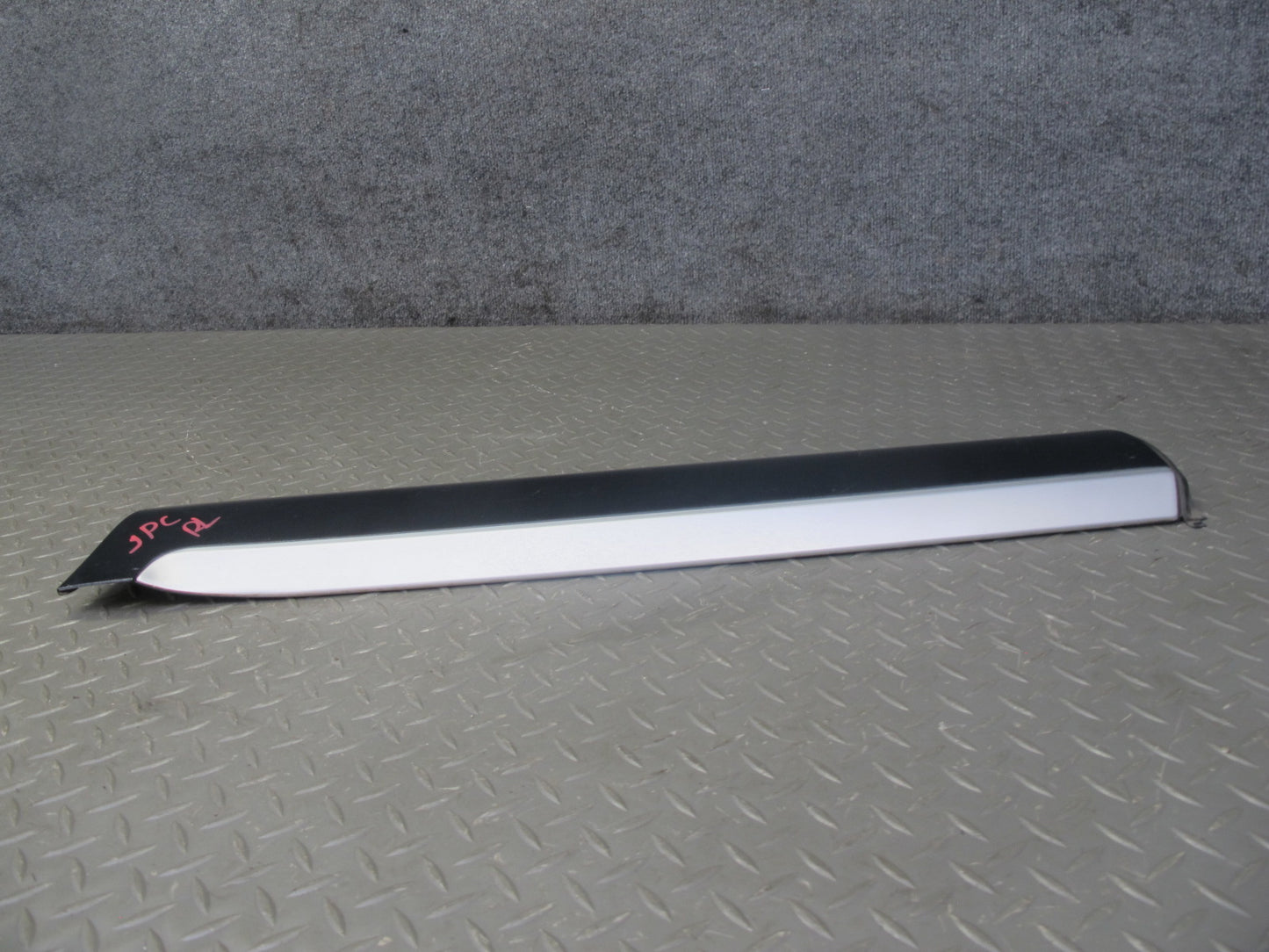 2003-2010 Porsche Cayenne 955 Rear Left Door Exterior Lower Trim Molding Panel